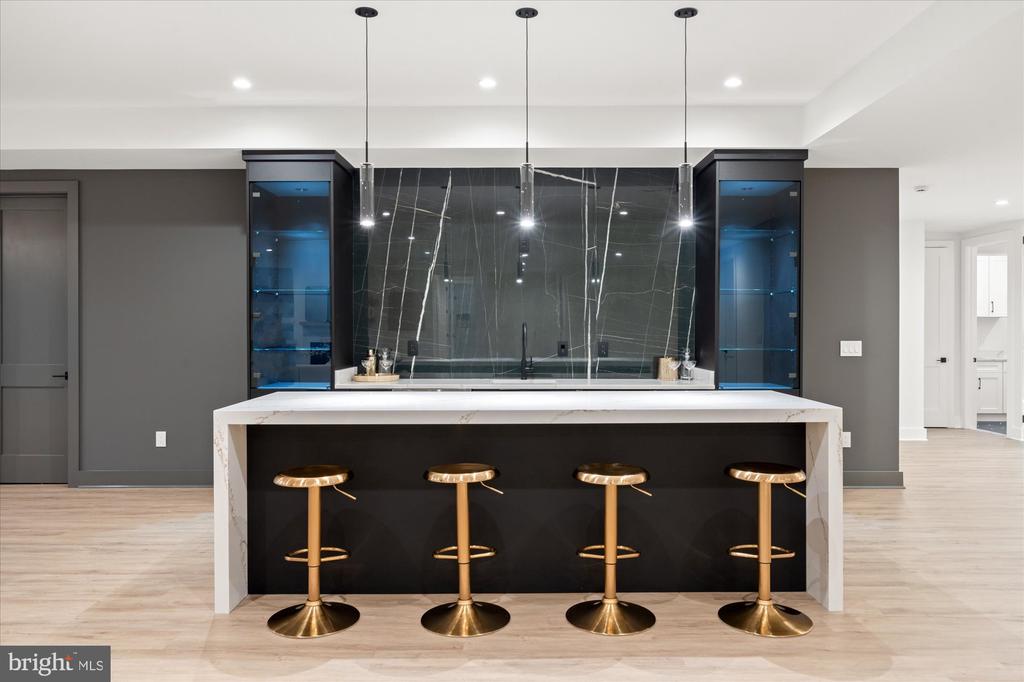 1428 Waggaman Cir