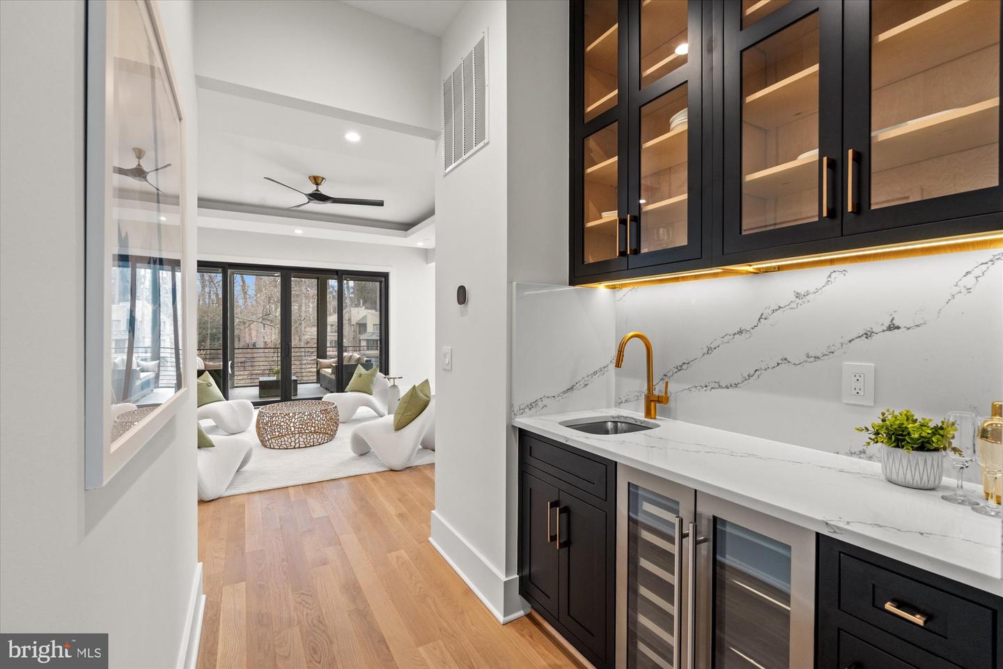 1428 Waggaman Cir