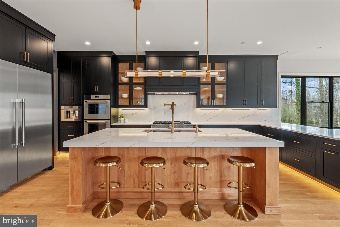 1428 Waggaman Cir