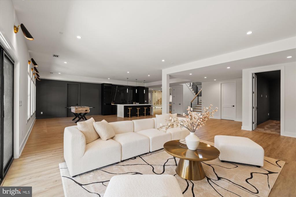 1428 Waggaman Cir