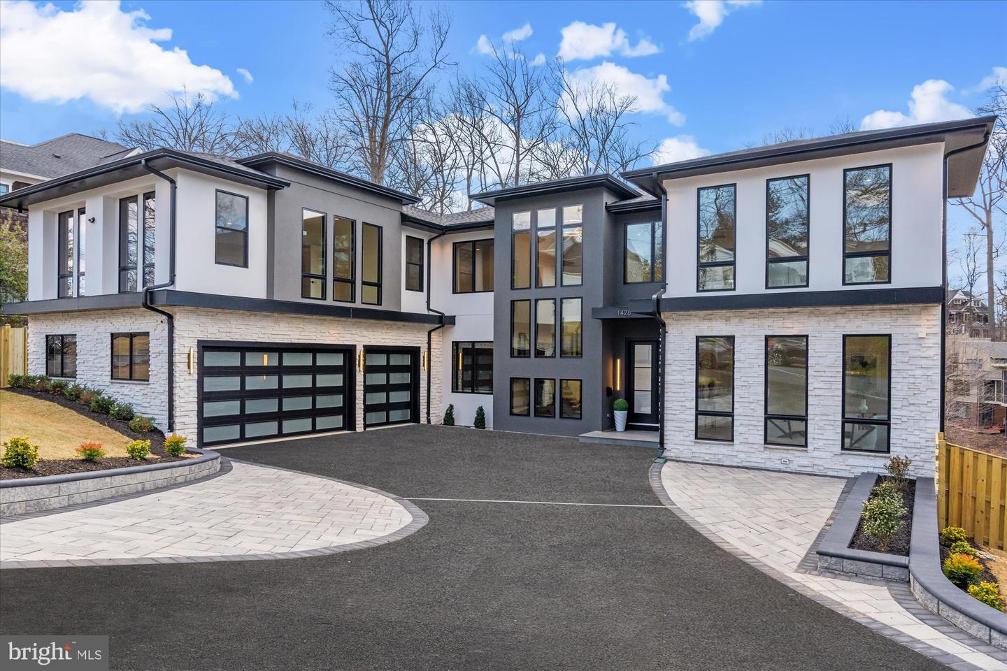 1428 Waggaman Cir