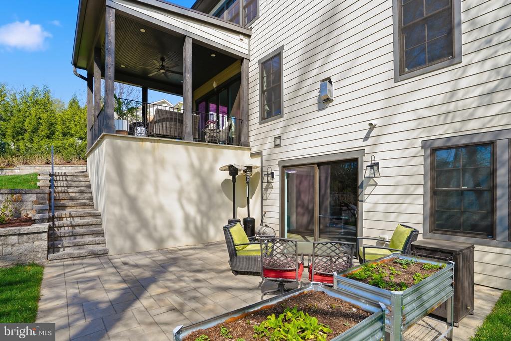 6503 SMOOT DRIVE
