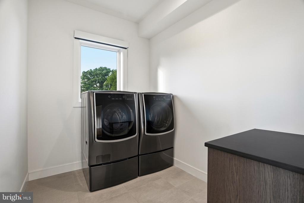 1459 DEWBERRY COURT