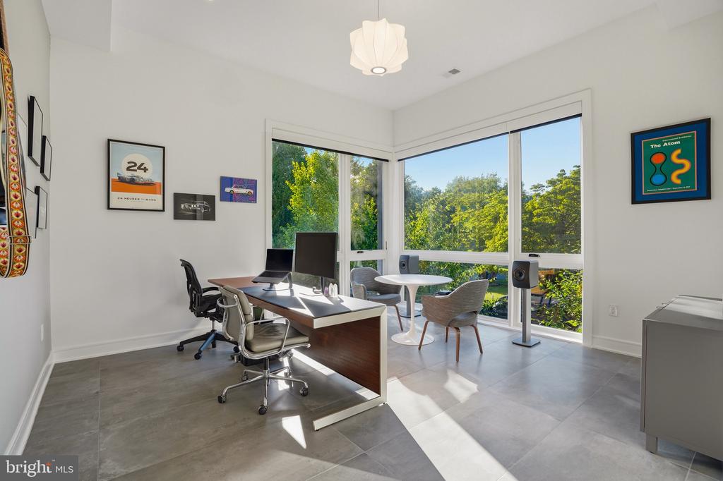 1459 DEWBERRY COURT