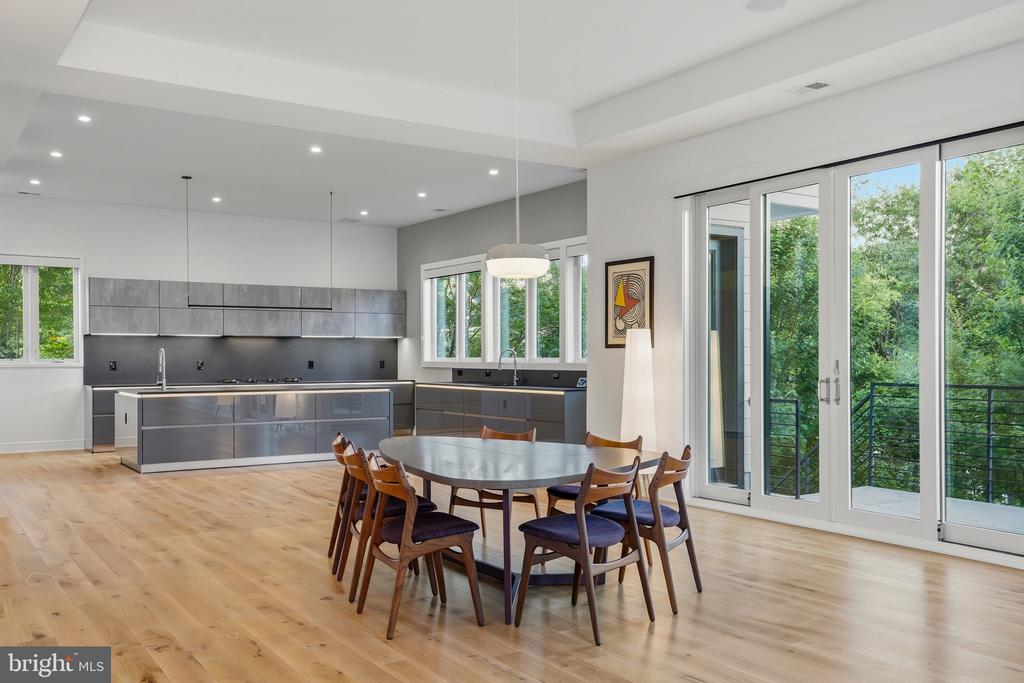 1459 DEWBERRY COURT