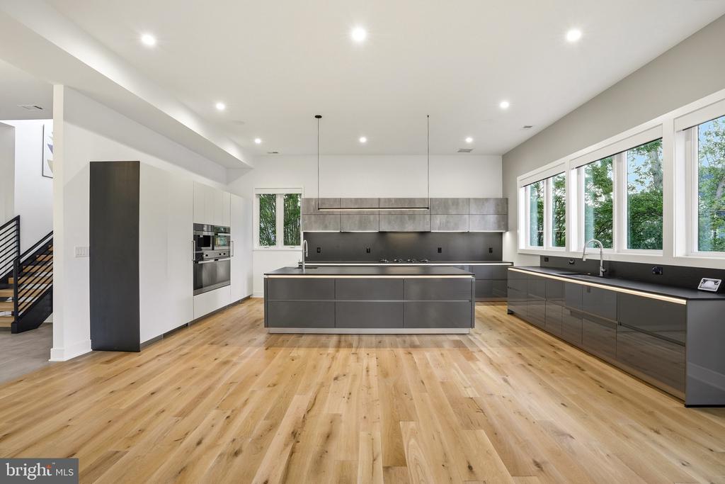 1459 DEWBERRY COURT