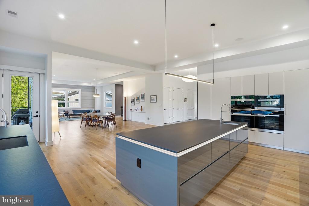 1459 DEWBERRY COURT