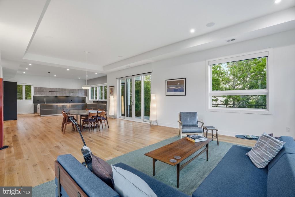 1459 DEWBERRY COURT