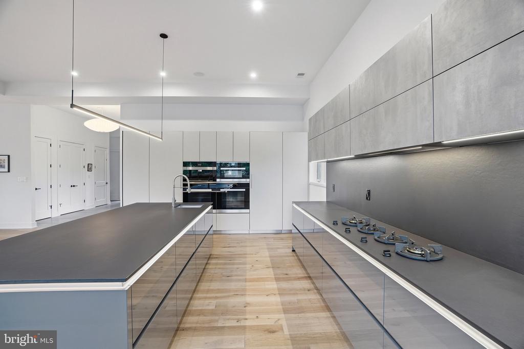 1459 DEWBERRY COURT