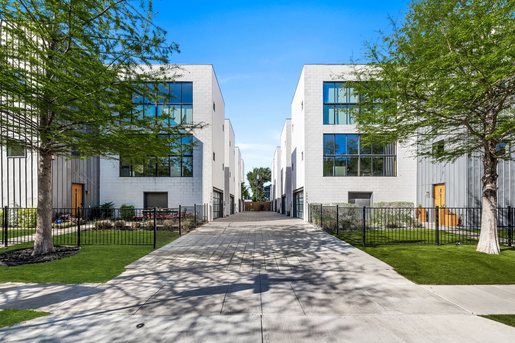 3755 Colvin Court