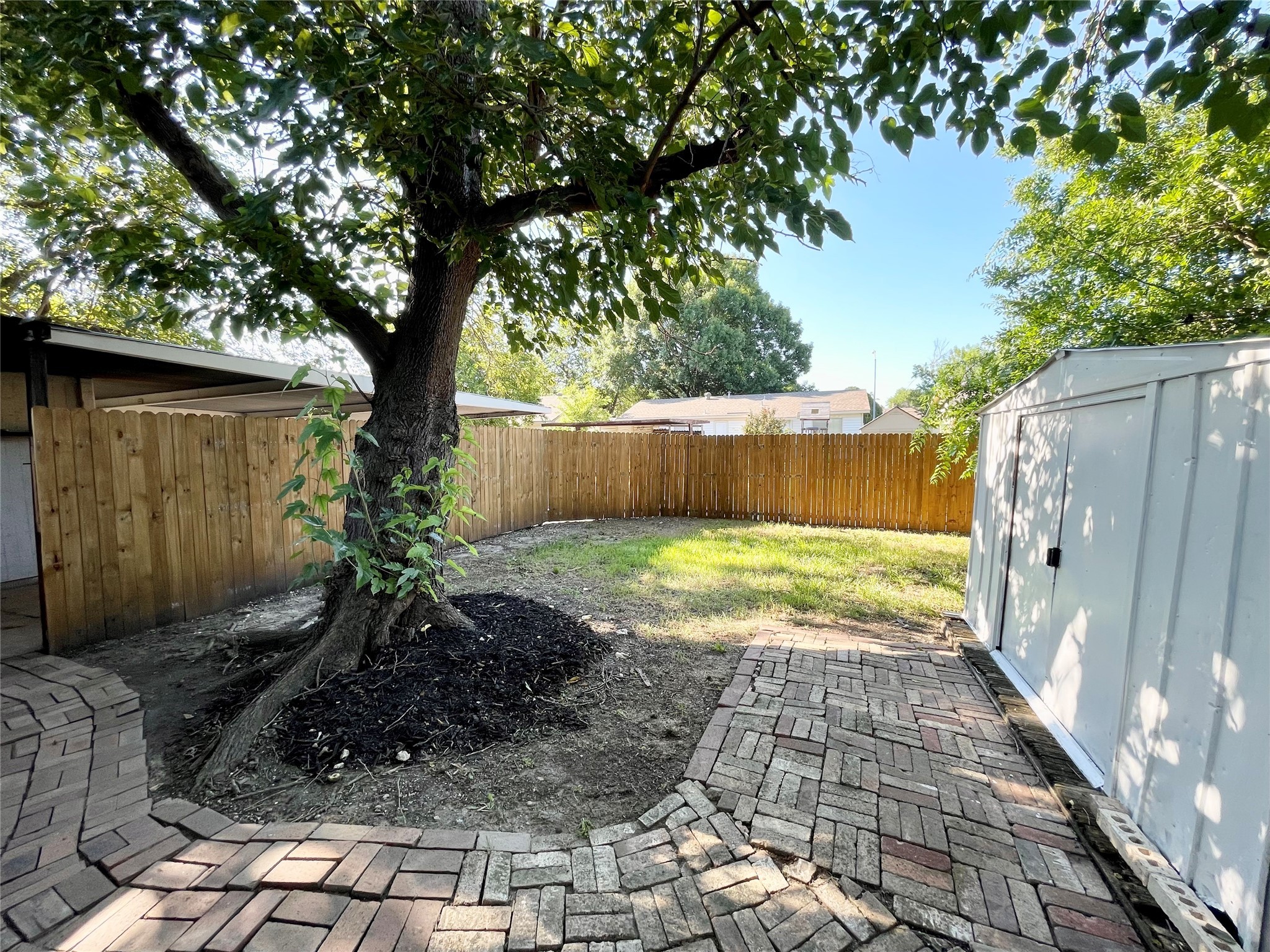 901 Grassy Glen Drive