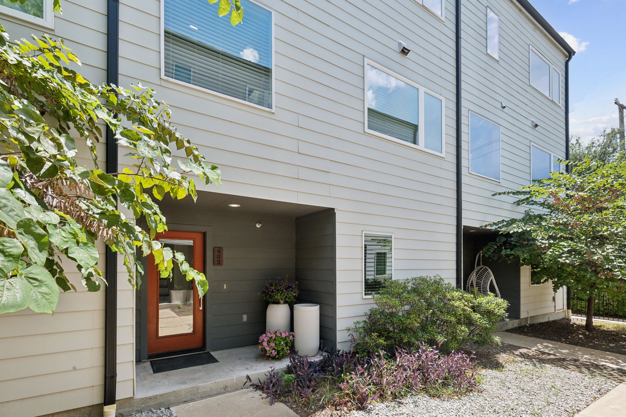 4709 Bryan Street 402