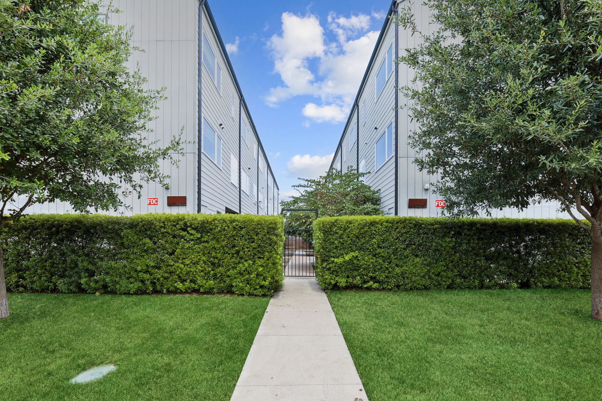 4709 Bryan Street 402