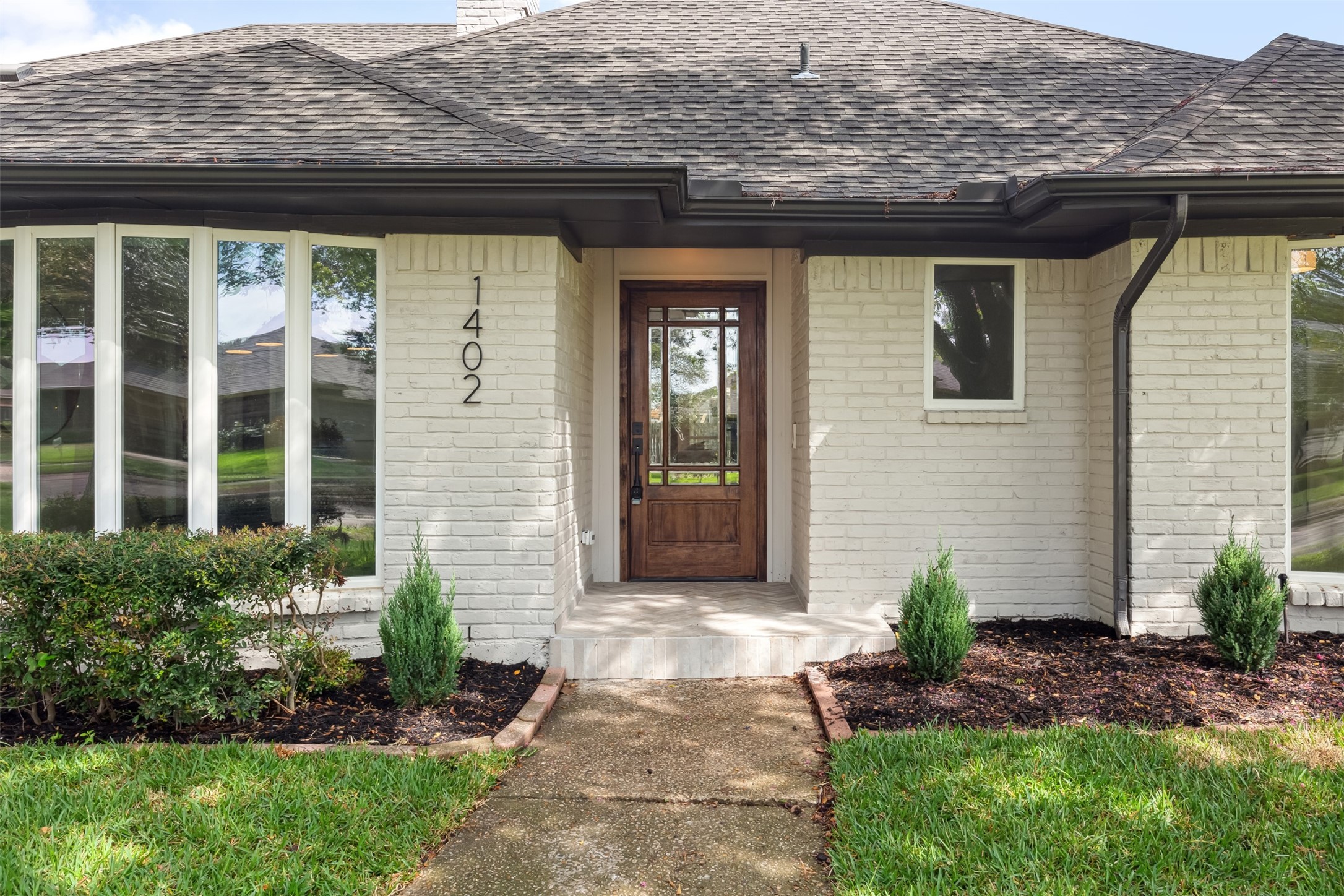 1402 Chesterton Drive