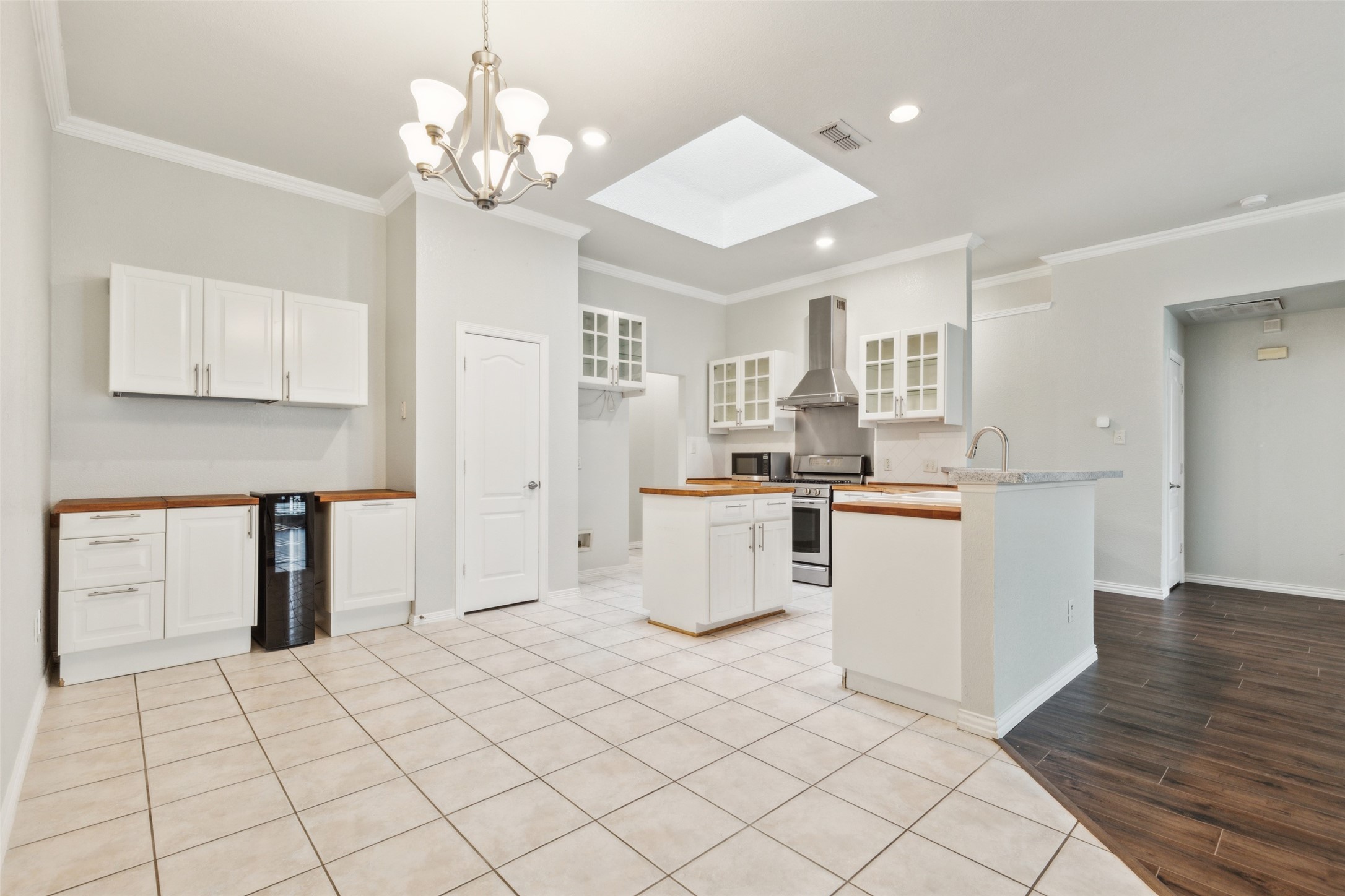 7020 Lomo Alto Drive