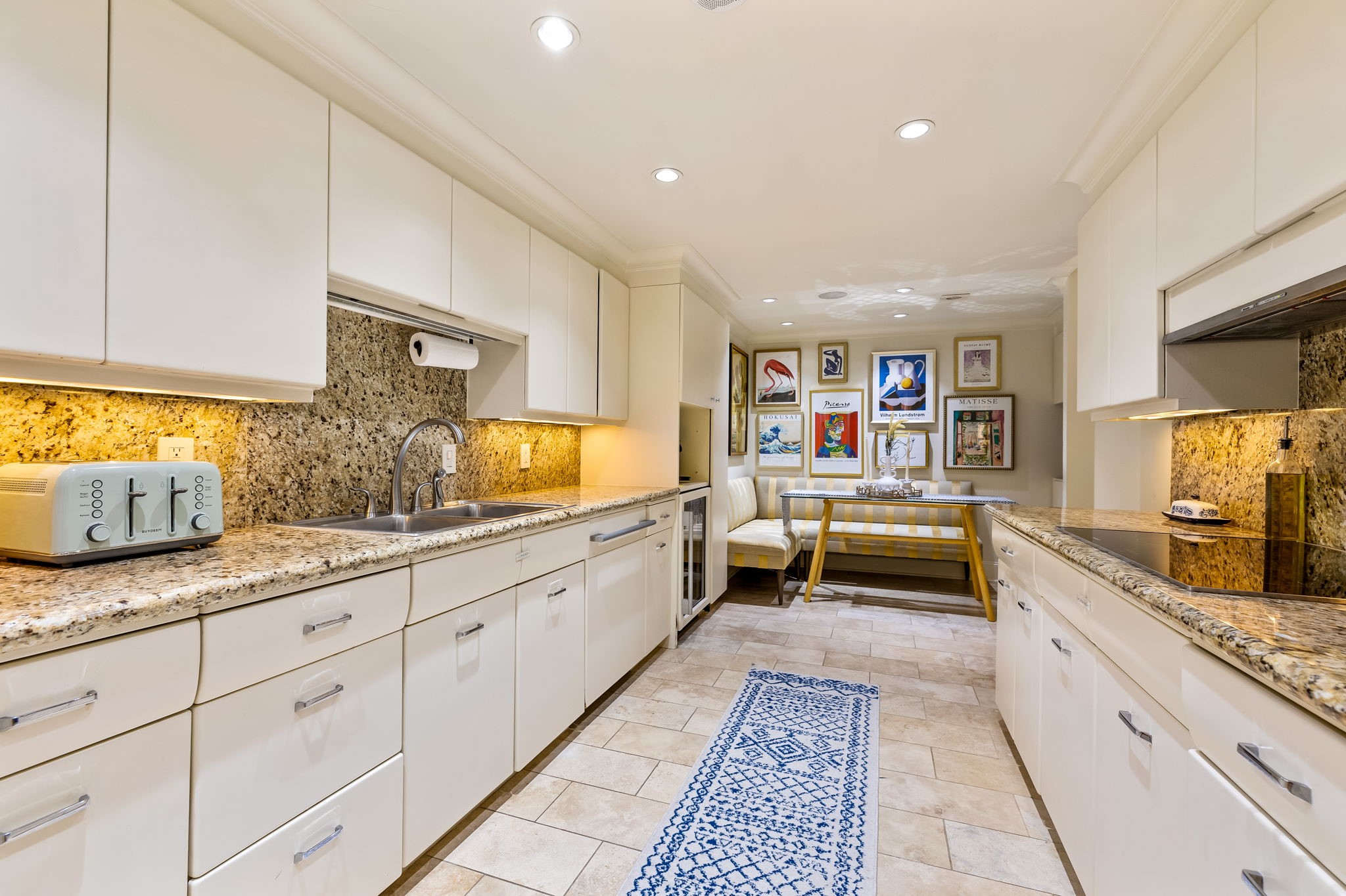 3525 Turtle Creek Boulevard 11C