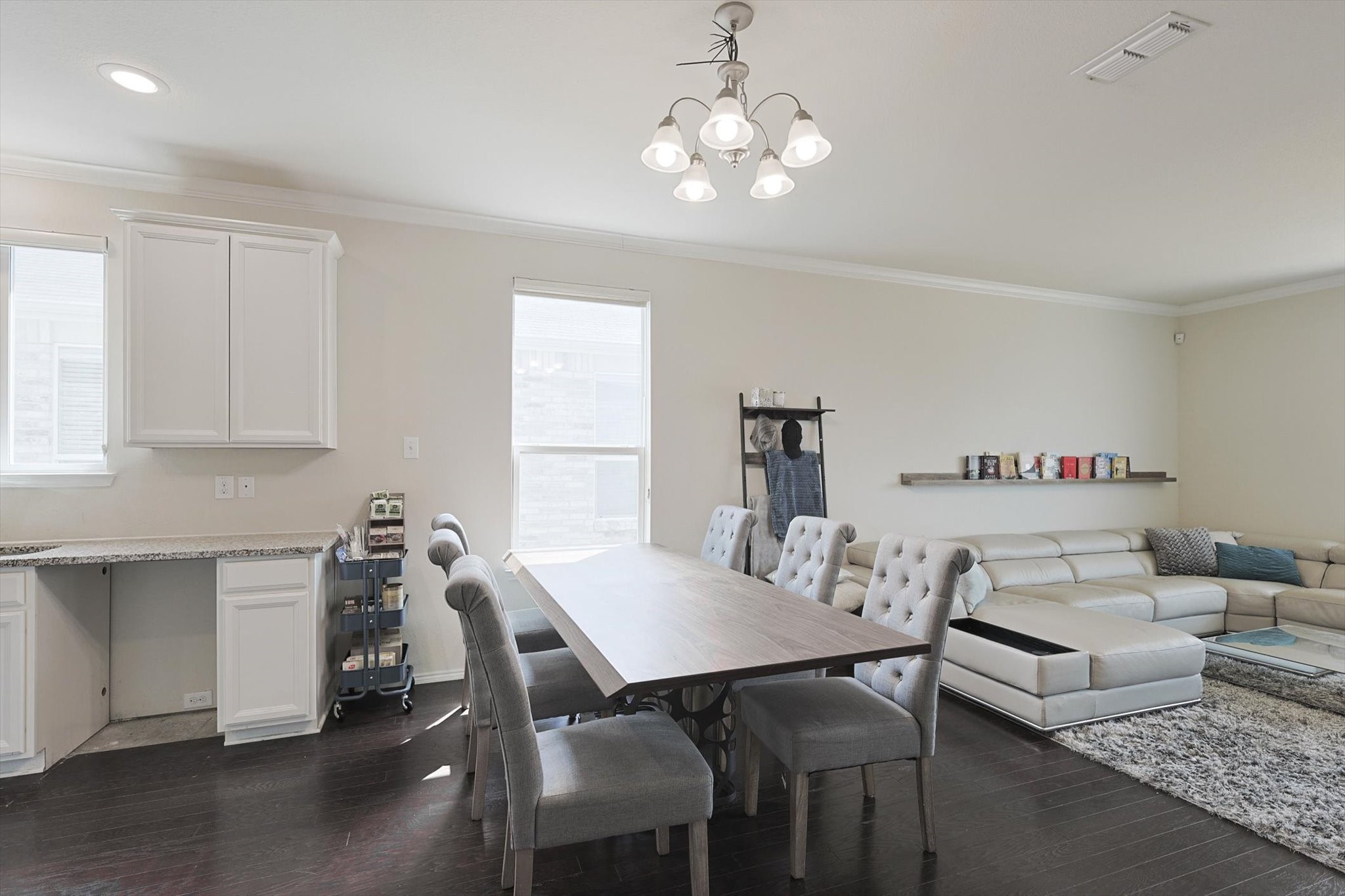 2404 Barzona Drive