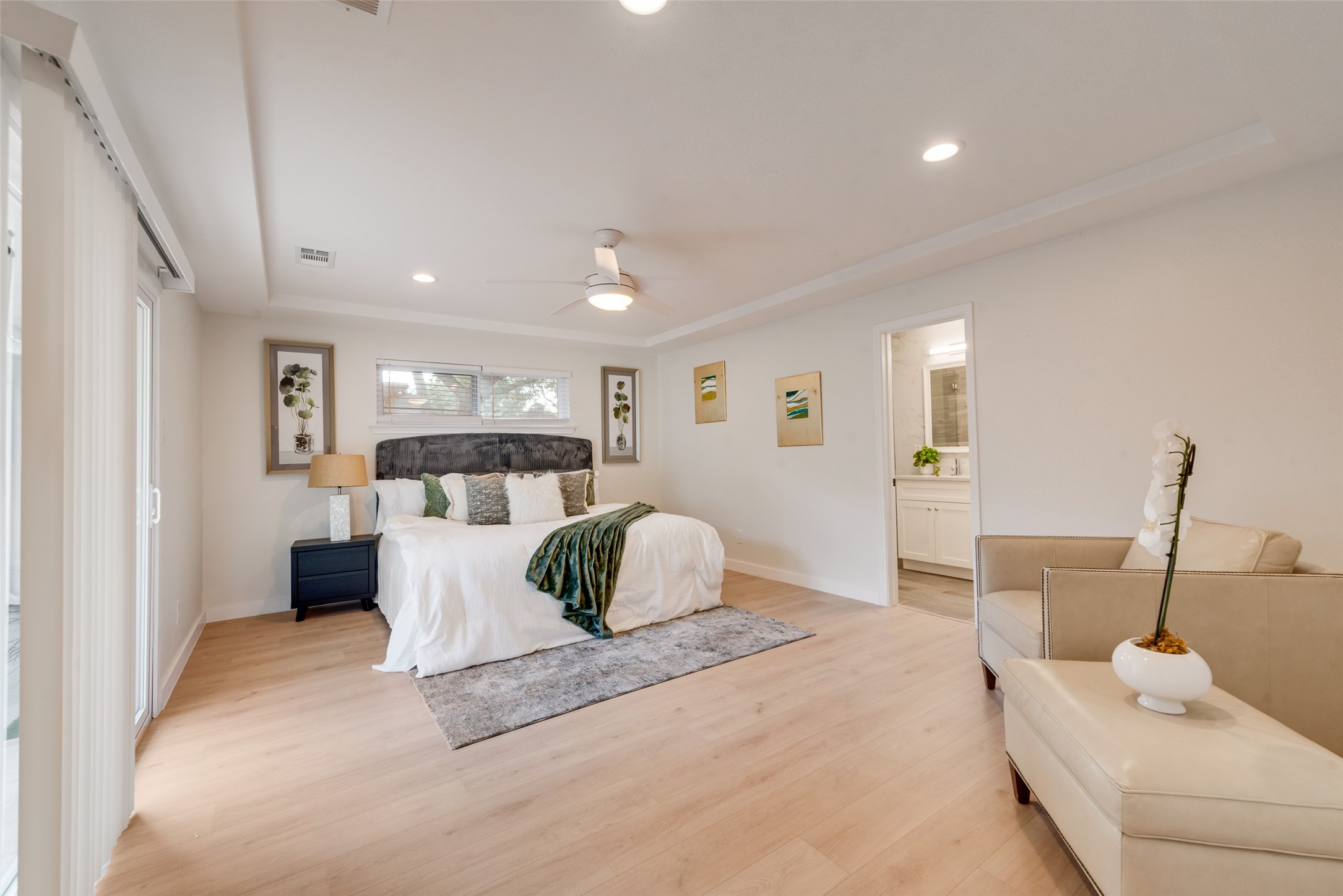 7429 Tangleglen Drive