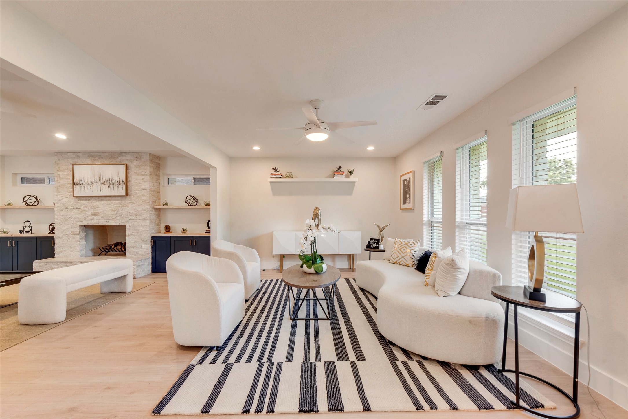 7429 Tangleglen Drive