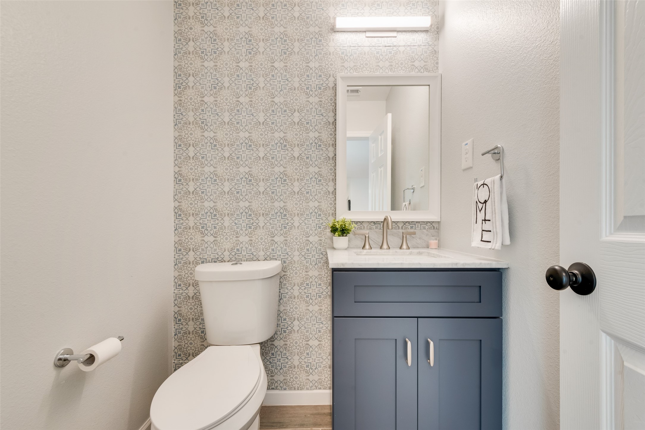 7429 Tangleglen Drive