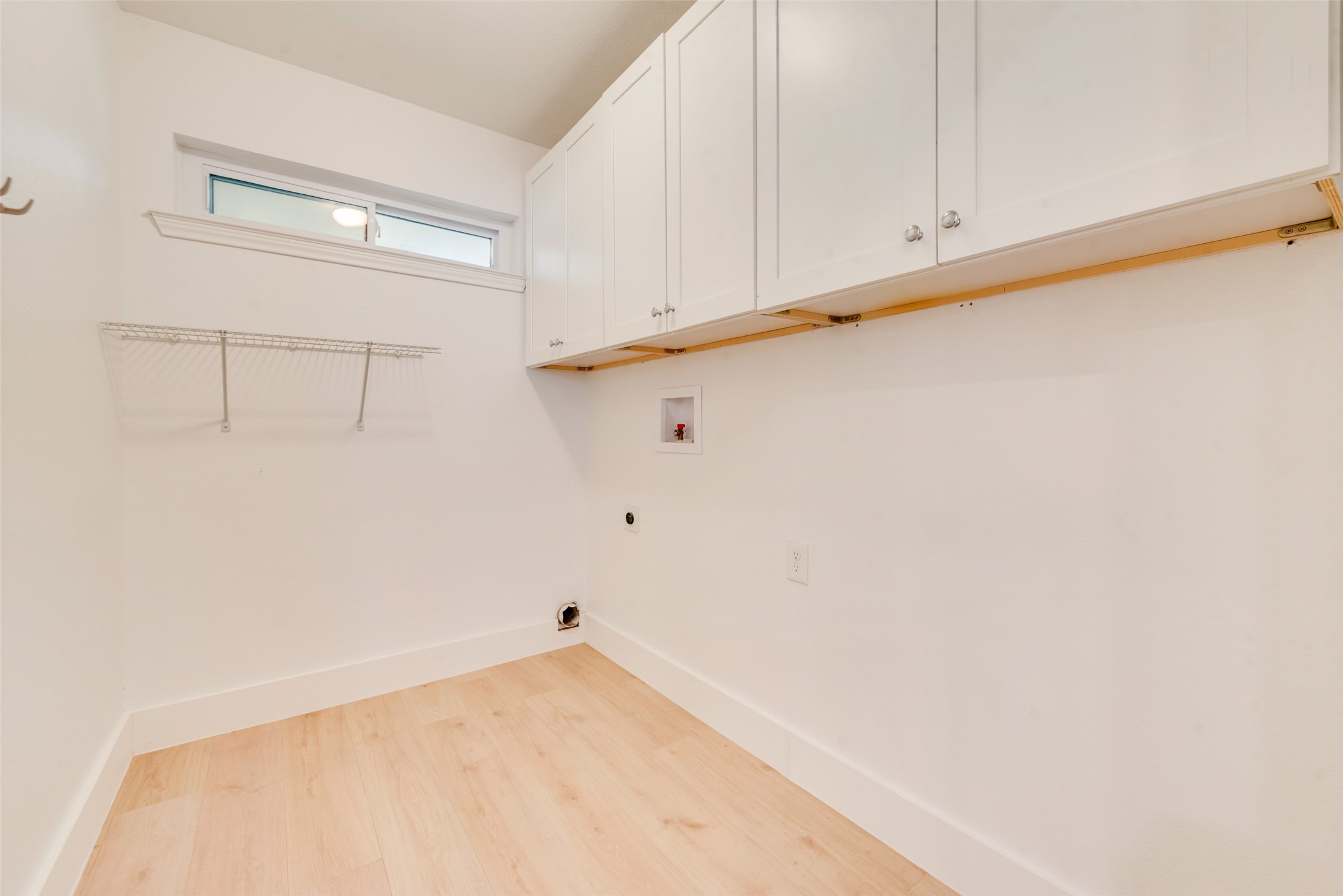 7429 Tangleglen Drive