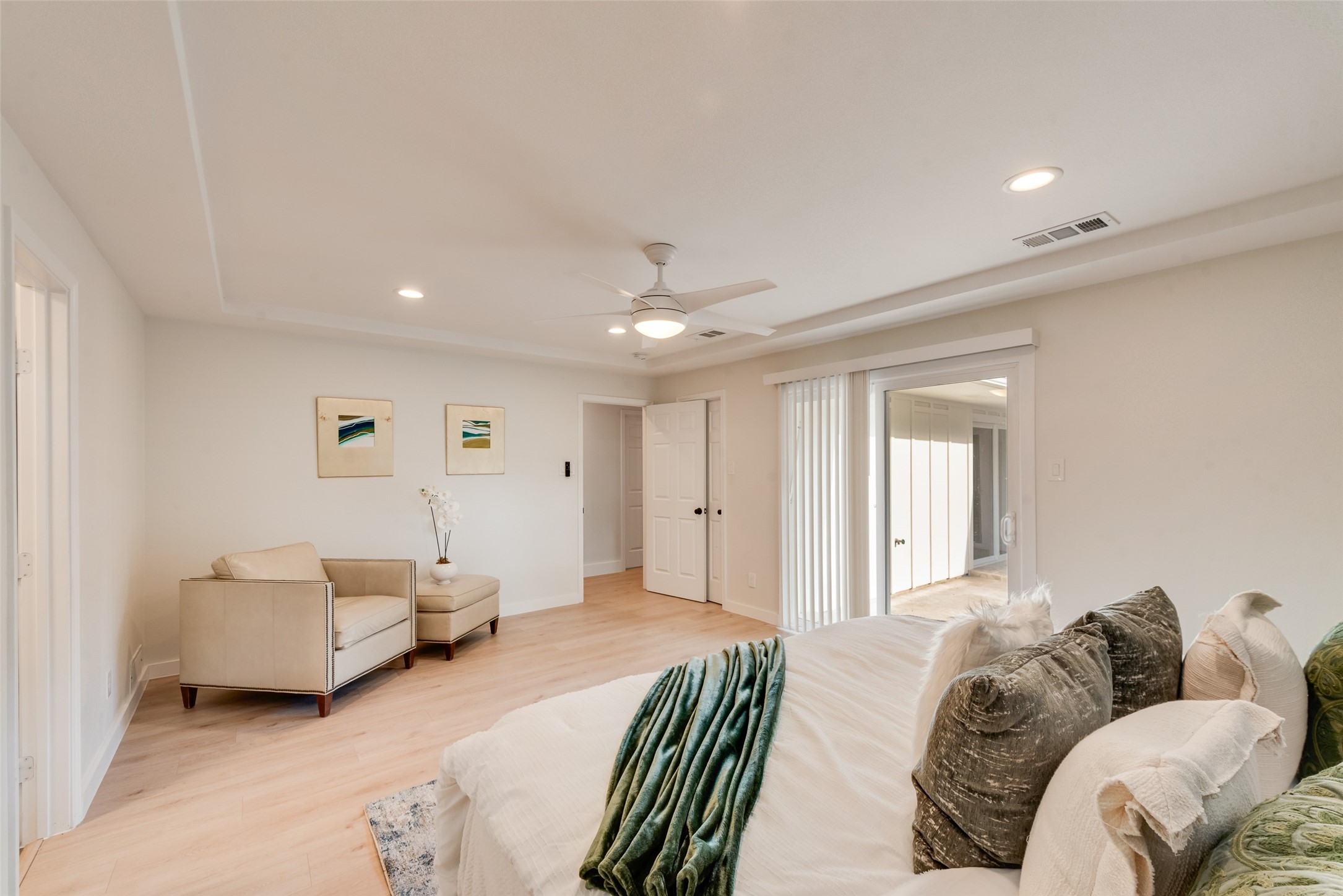 7429 Tangleglen Drive