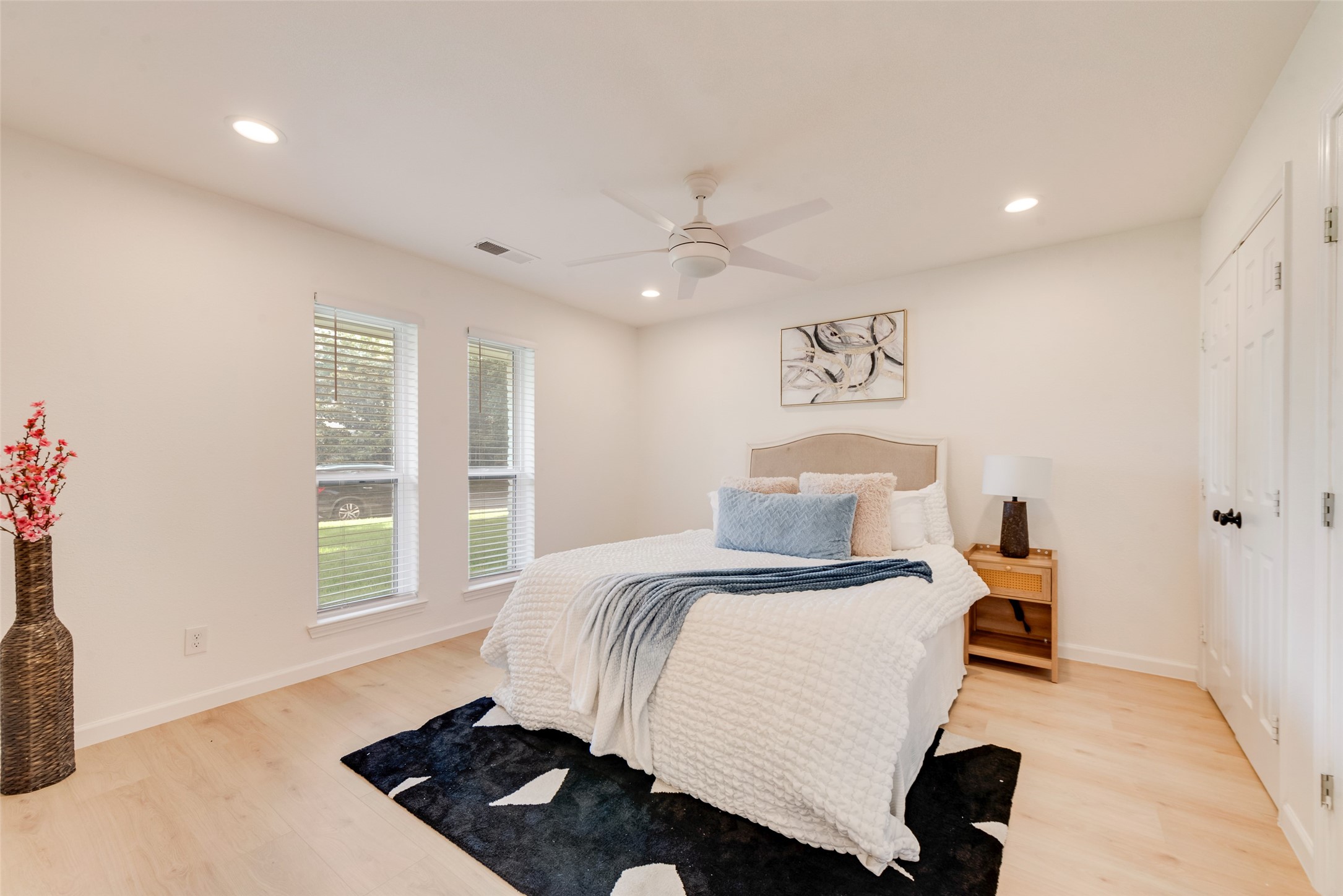 7429 Tangleglen Drive