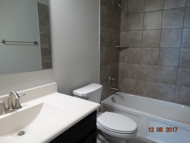 2121 Washington Park Way