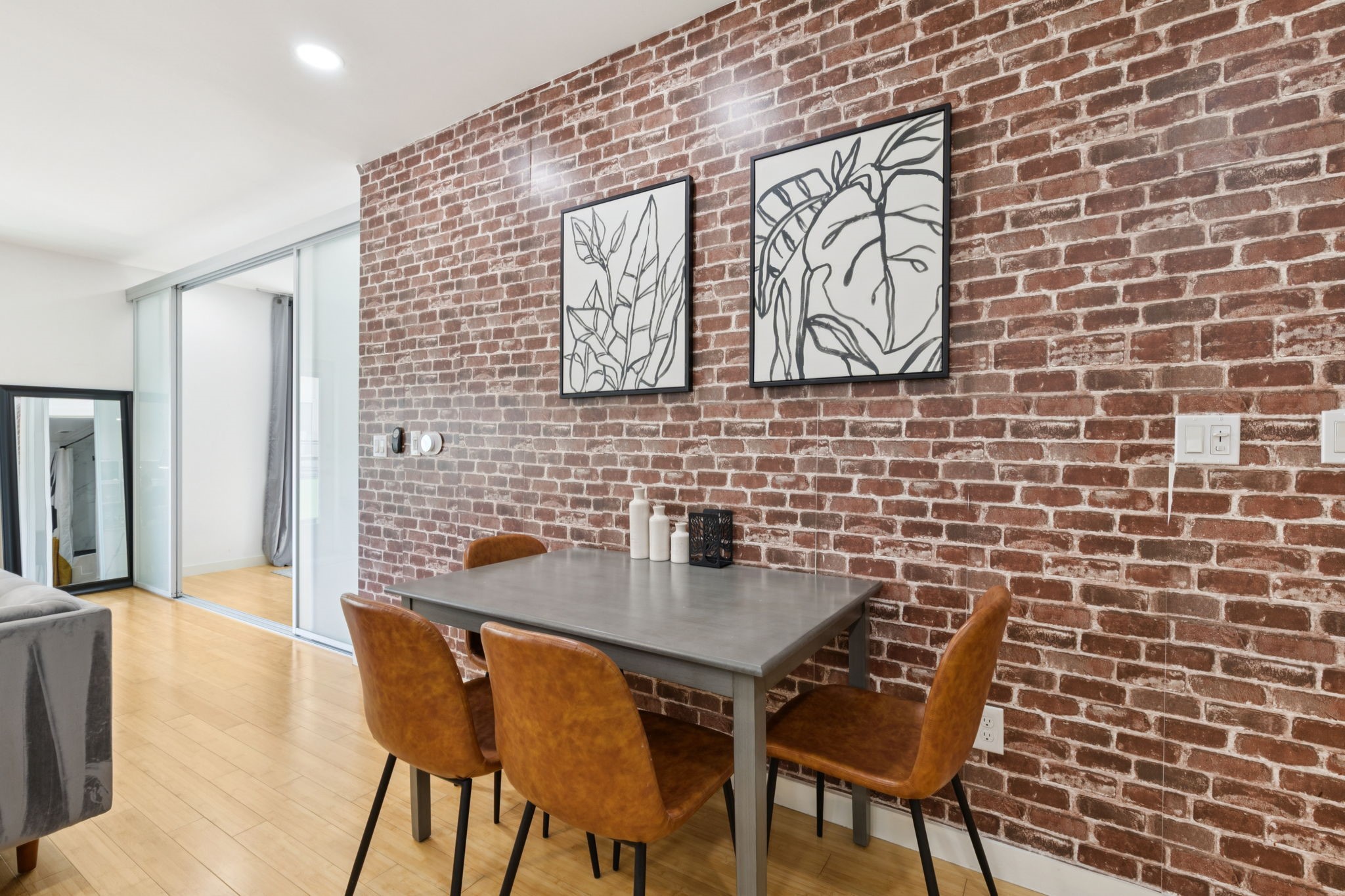 1111 S Akard Street 307