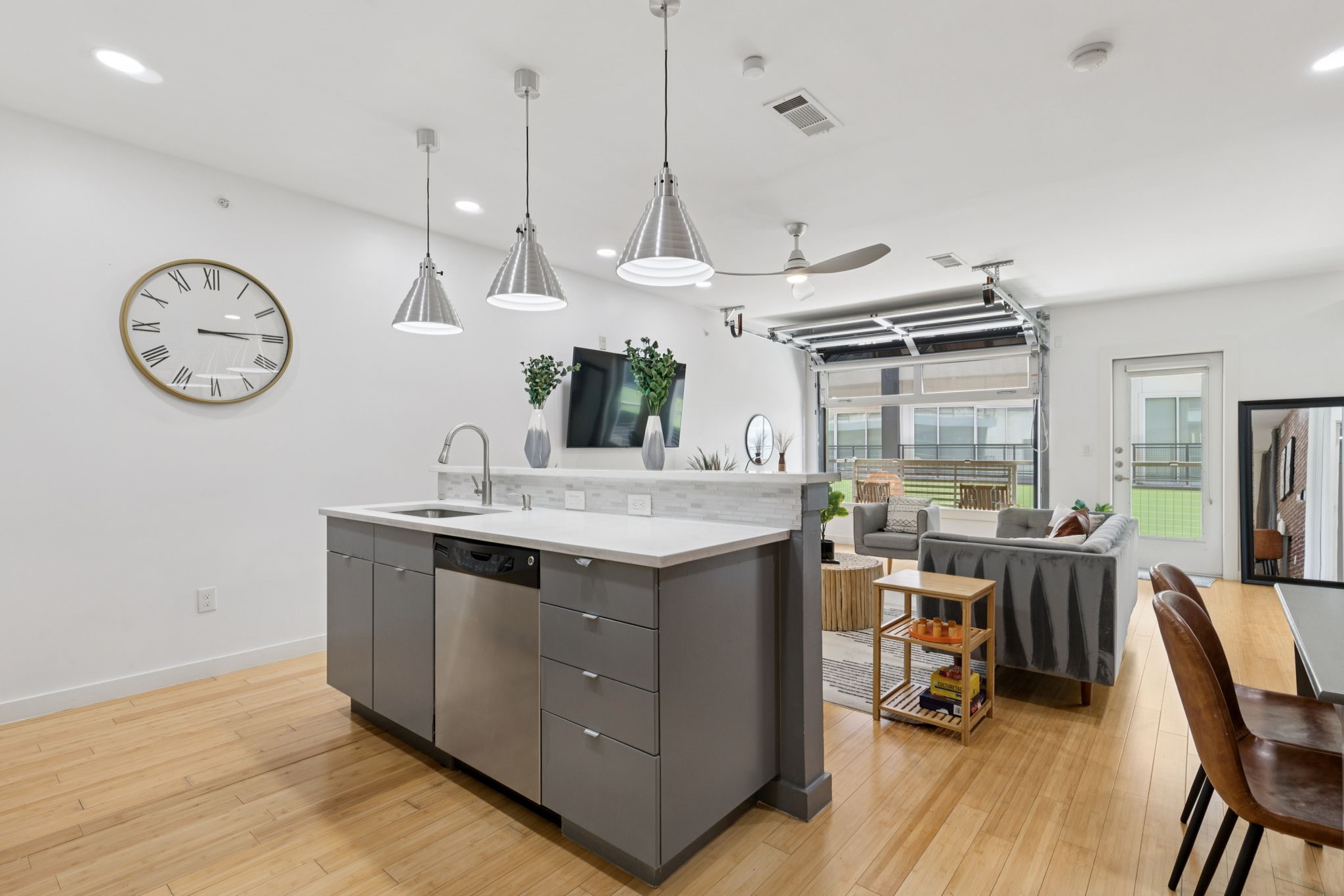 1111 S Akard Street 307