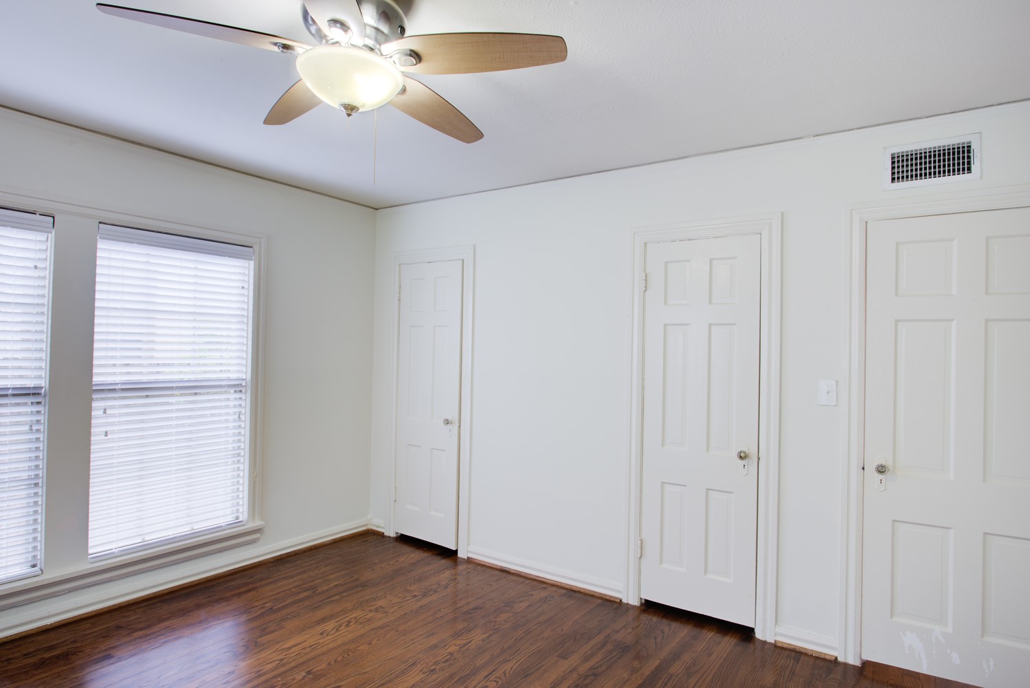 6005 Morningside Avenue