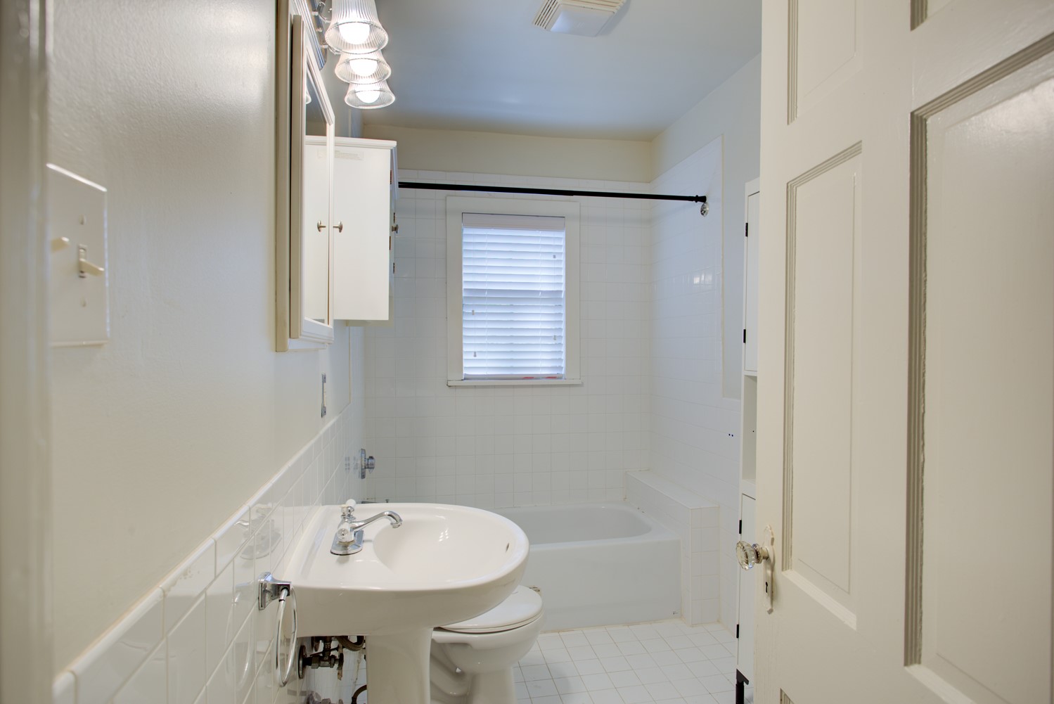 6005 Morningside Avenue