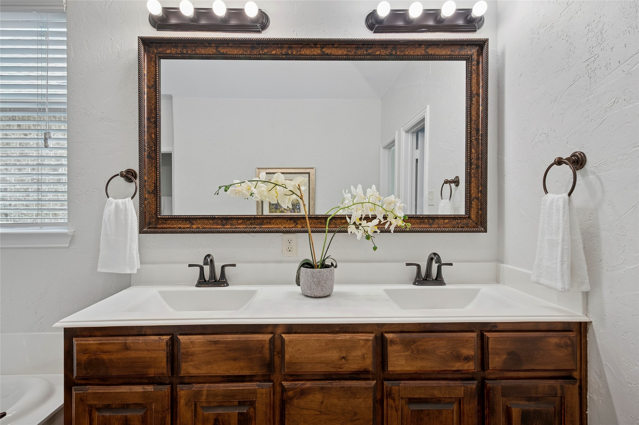 1309 Eastbrook Drive