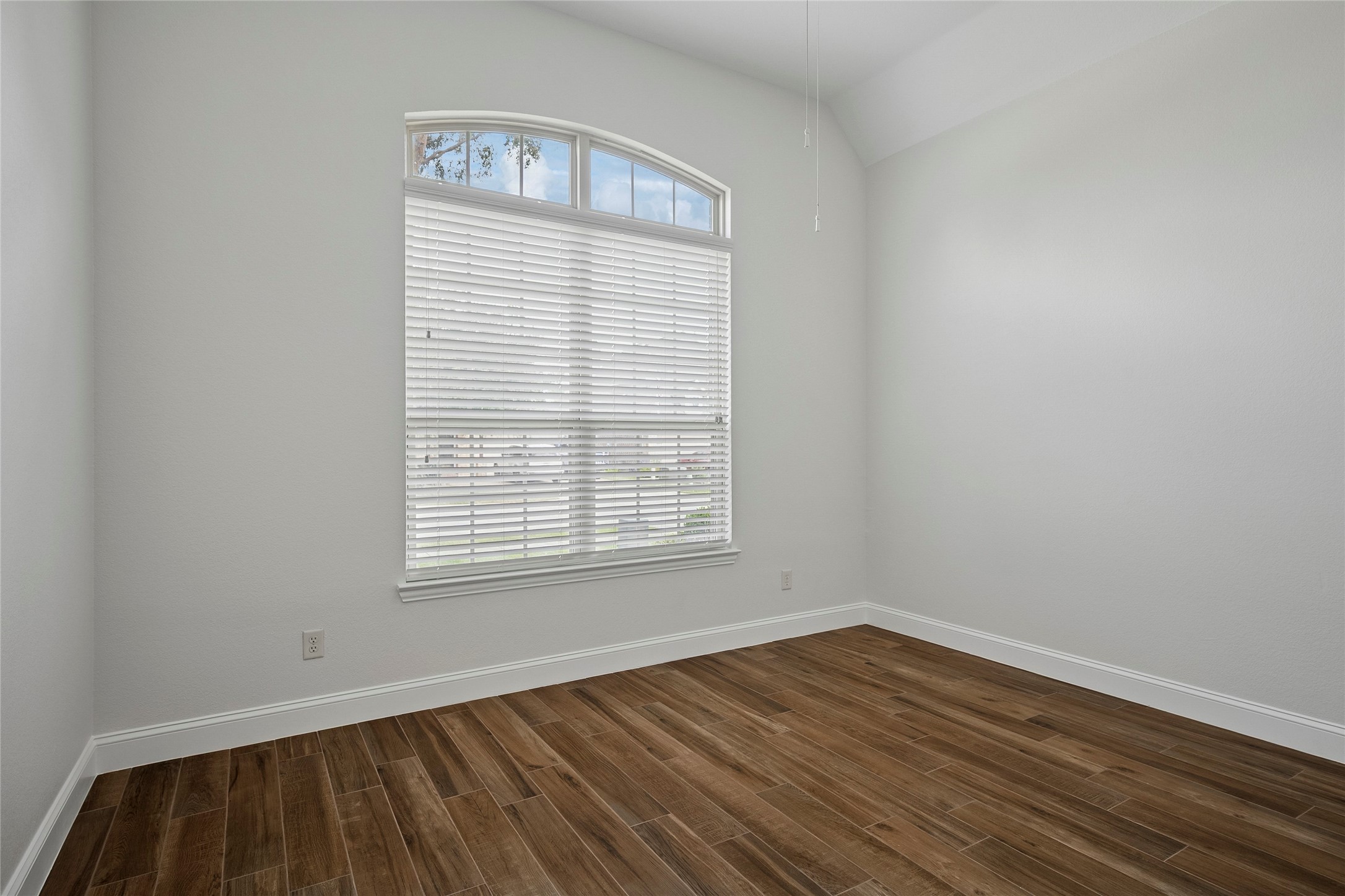 1309 Eastbrook Drive