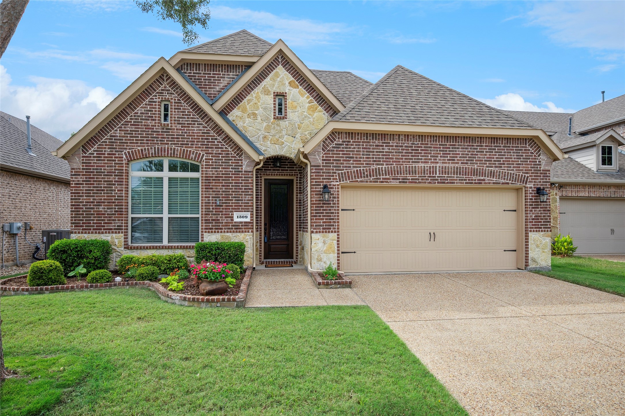 1309 Eastbrook Drive