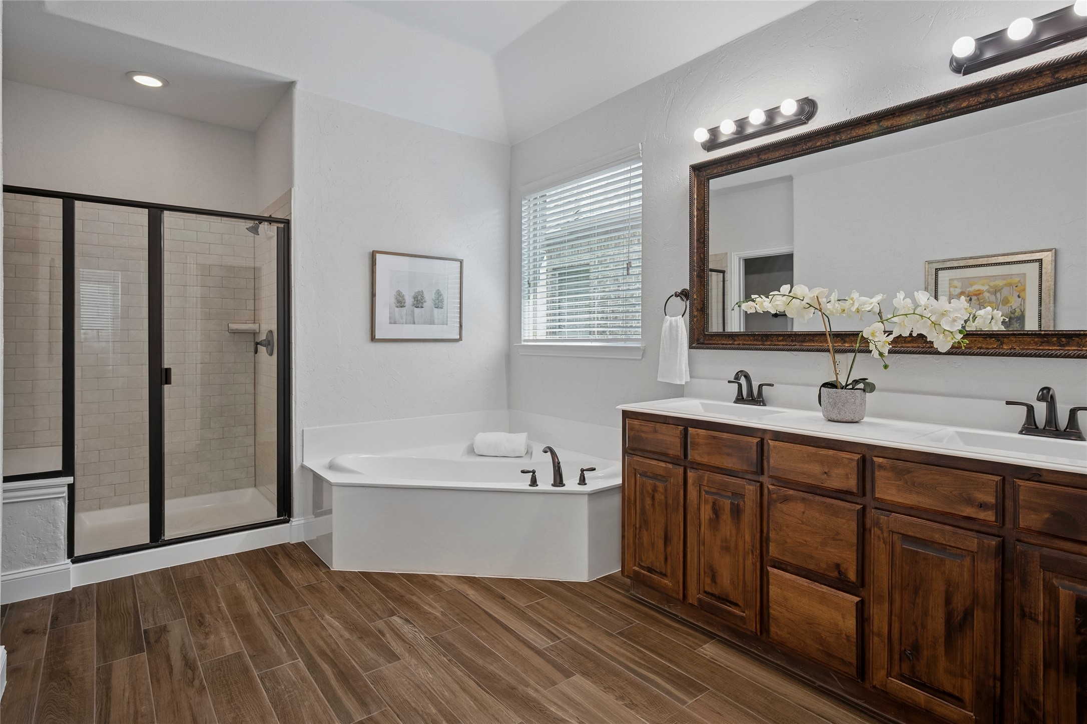 1309 Eastbrook Drive