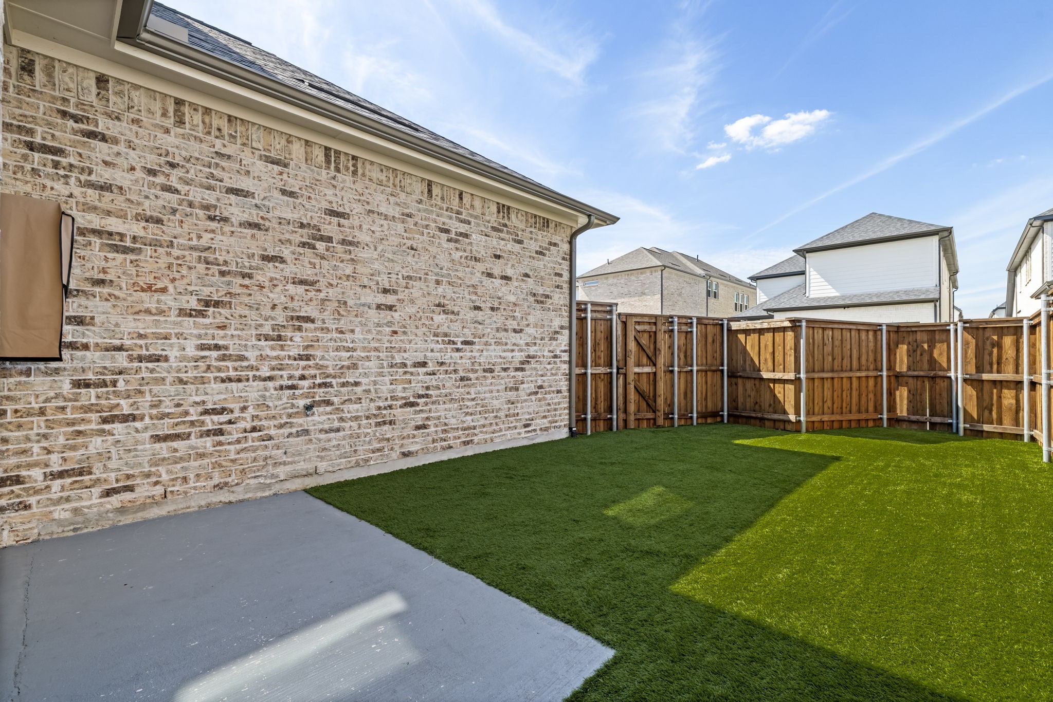 15584 Crape Myrtle Road