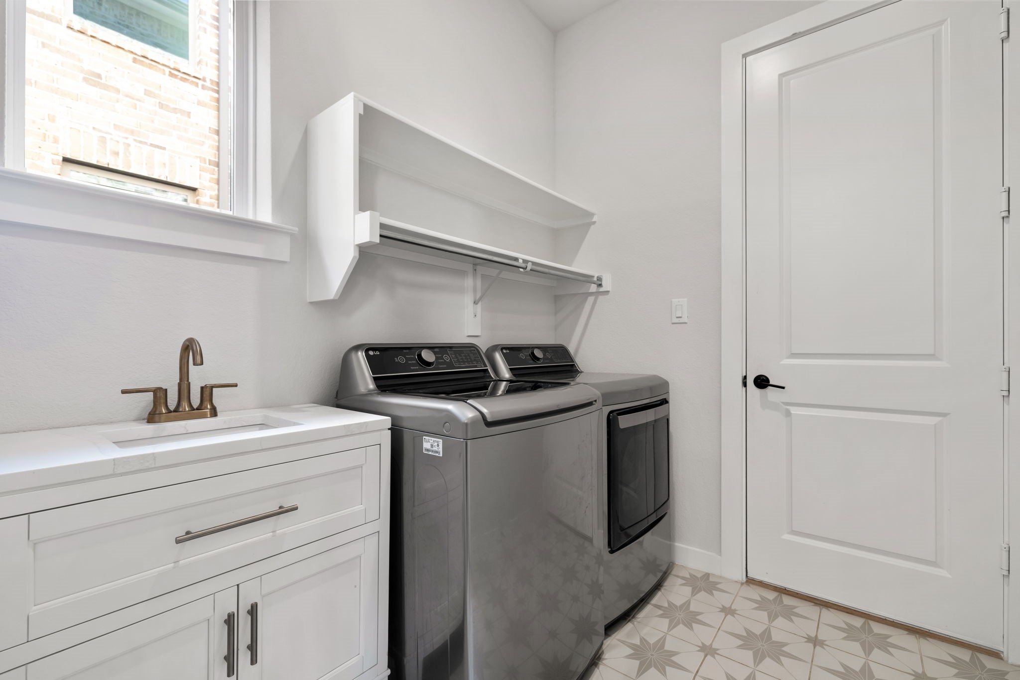 15584 Crape Myrtle Road