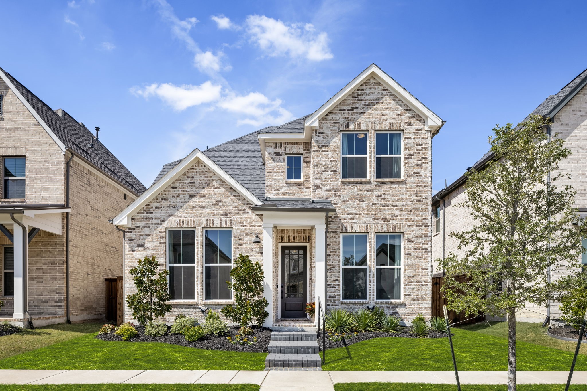 15584 Crape Myrtle Road