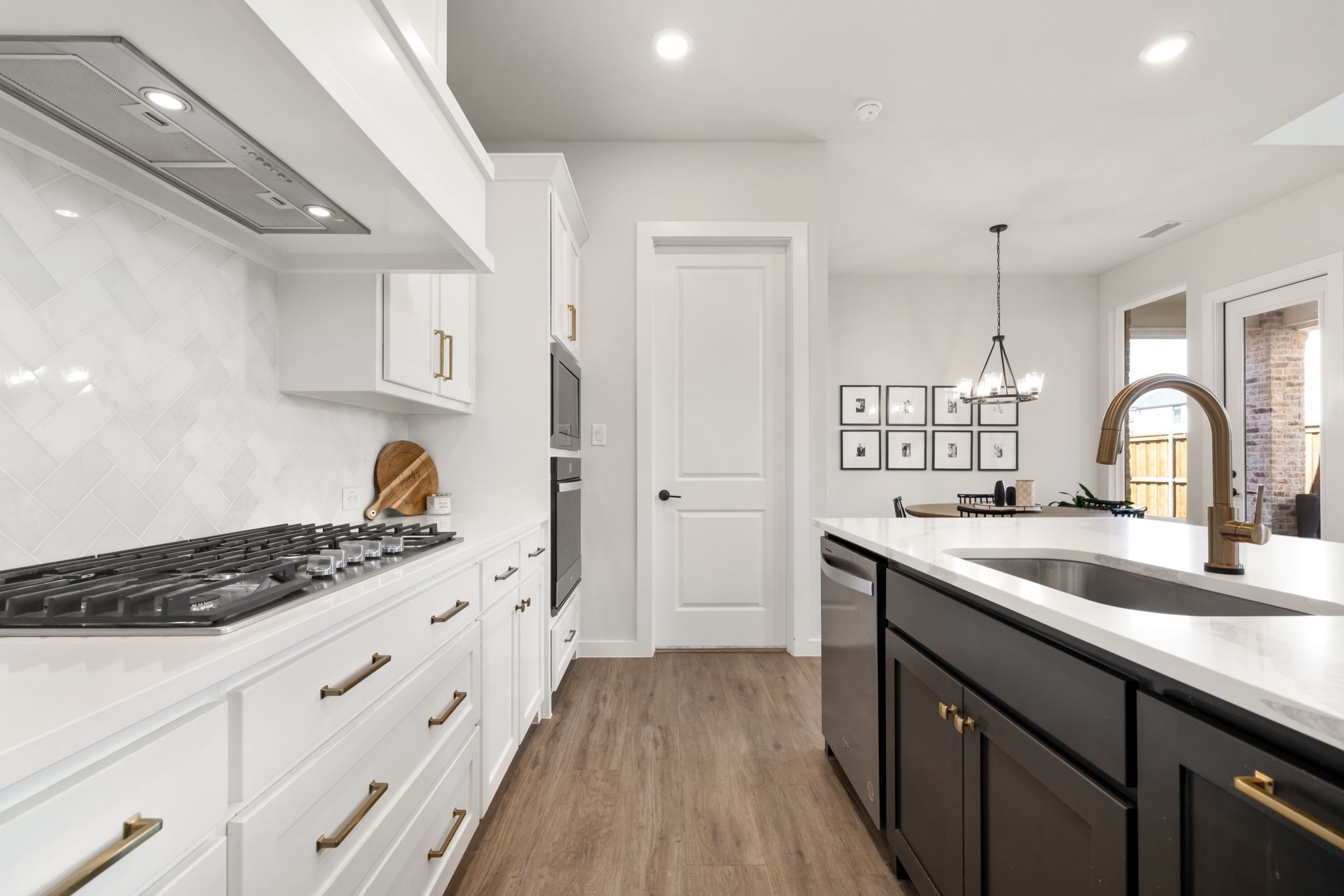 15584 Crape Myrtle Road