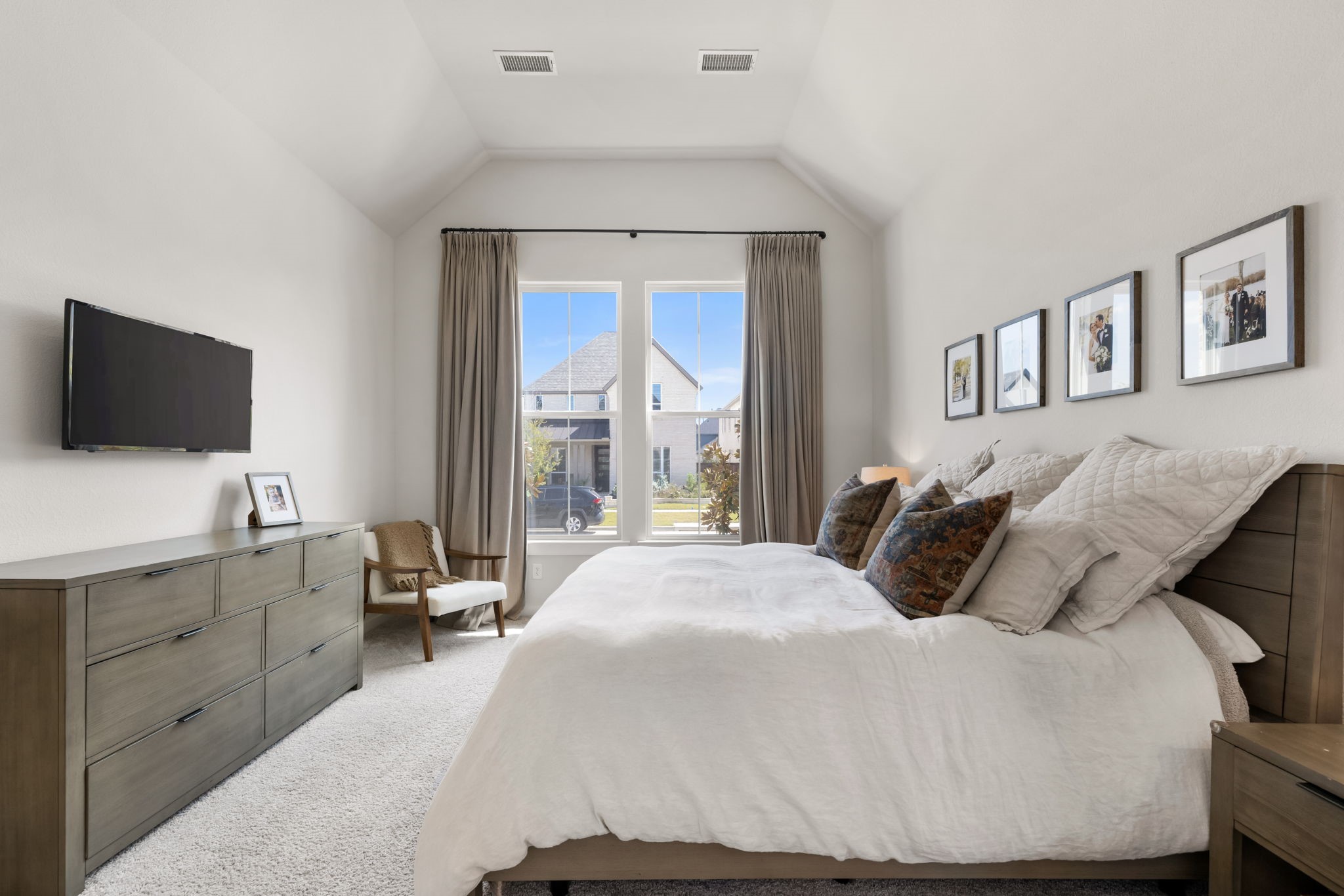 15584 Crape Myrtle Road