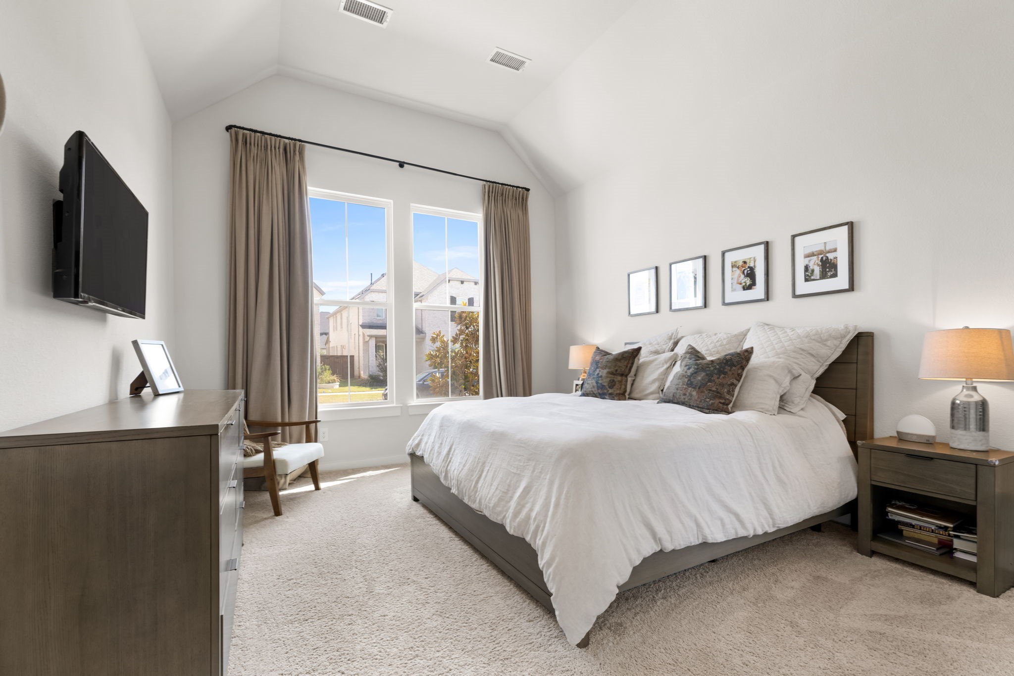 15584 Crape Myrtle Road