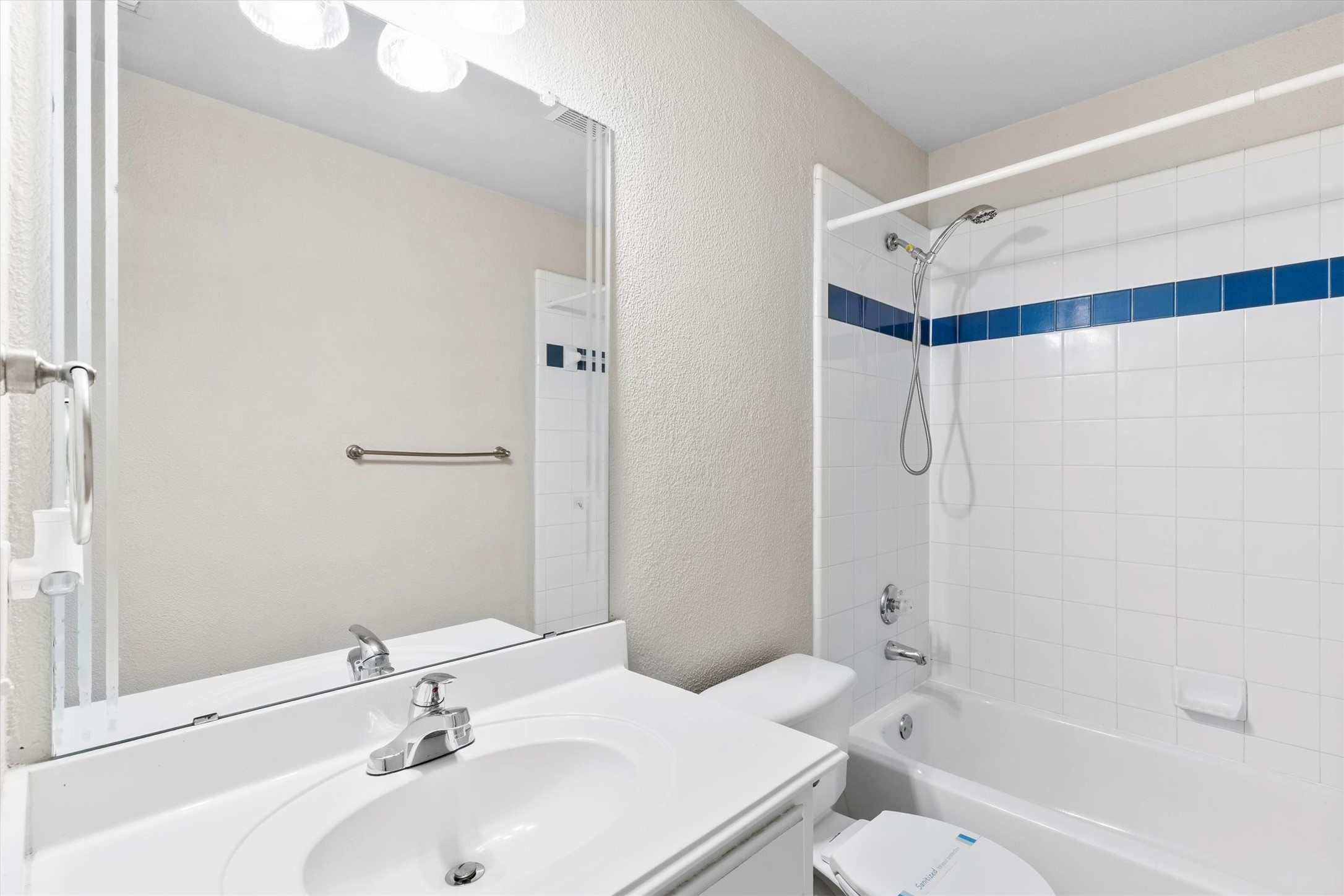 10813 Dry Creek Lane