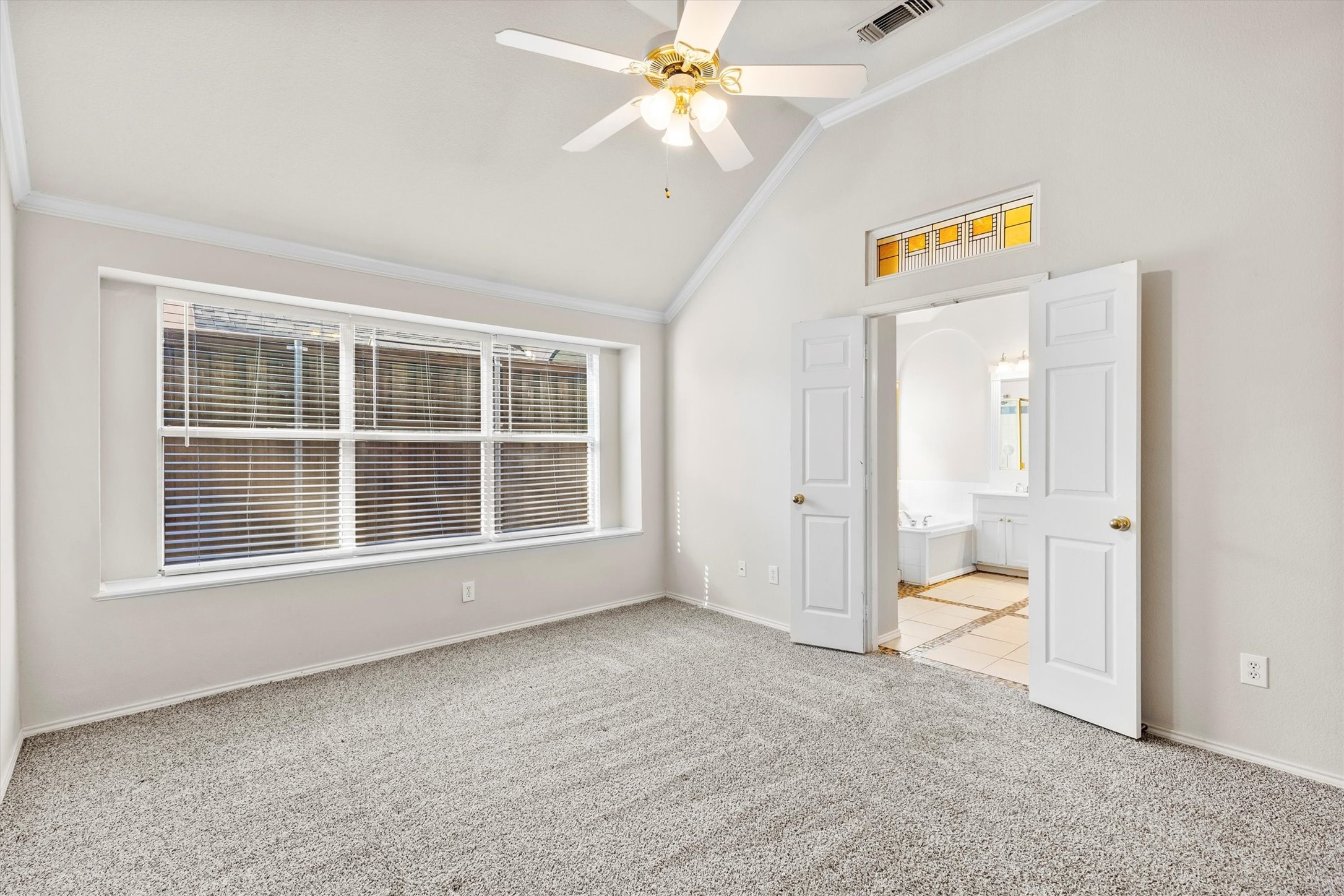 10813 Dry Creek Lane