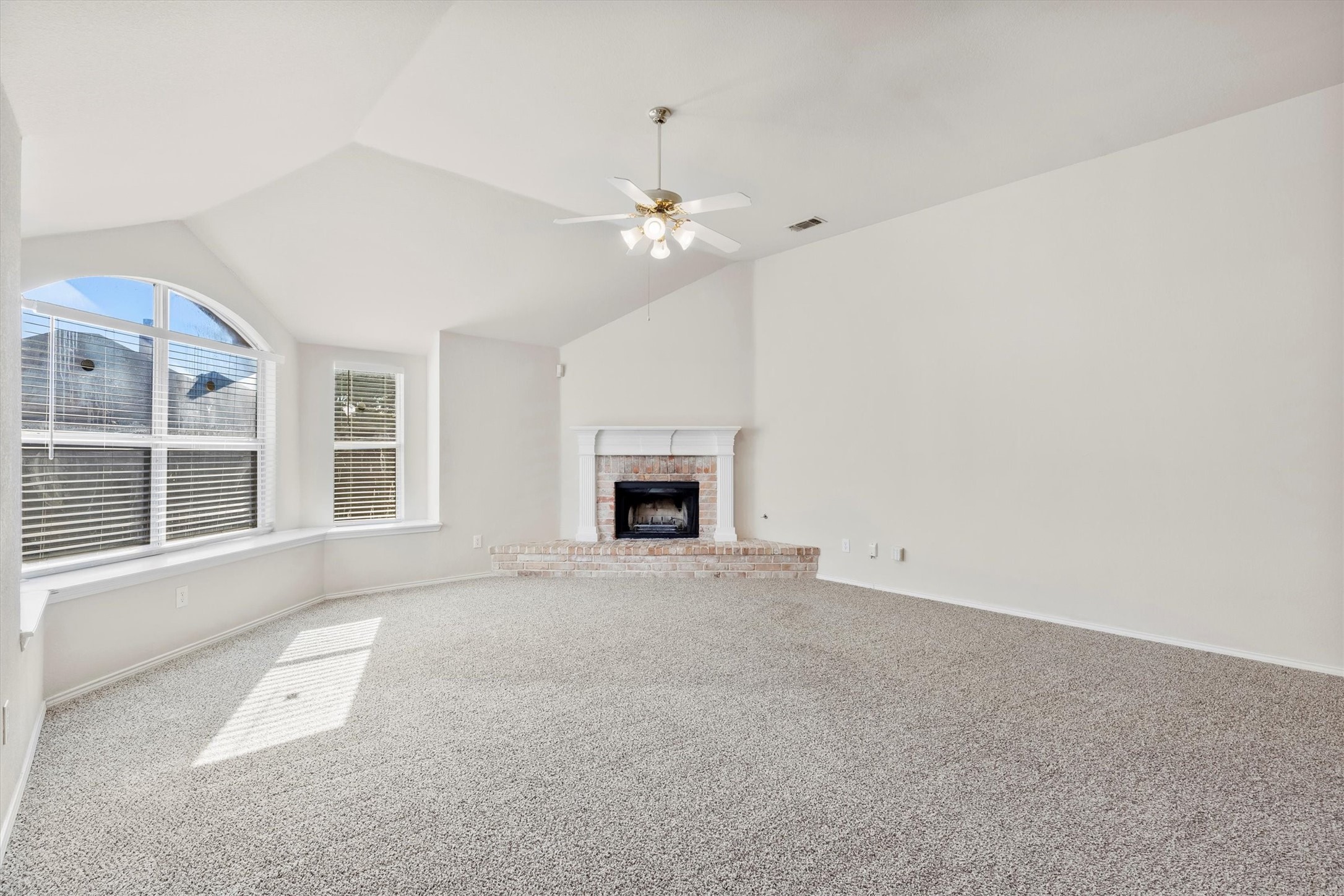 10813 Dry Creek Lane