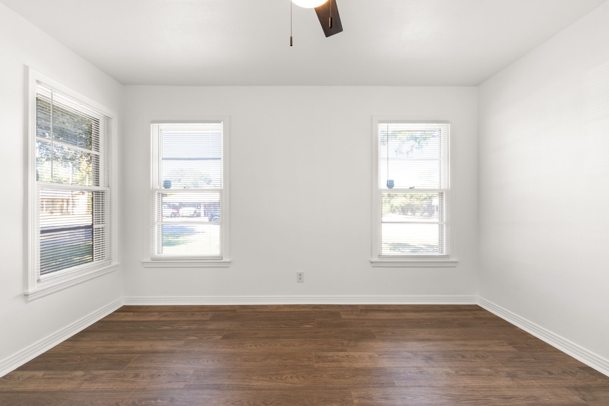 7292 Hardisty Street