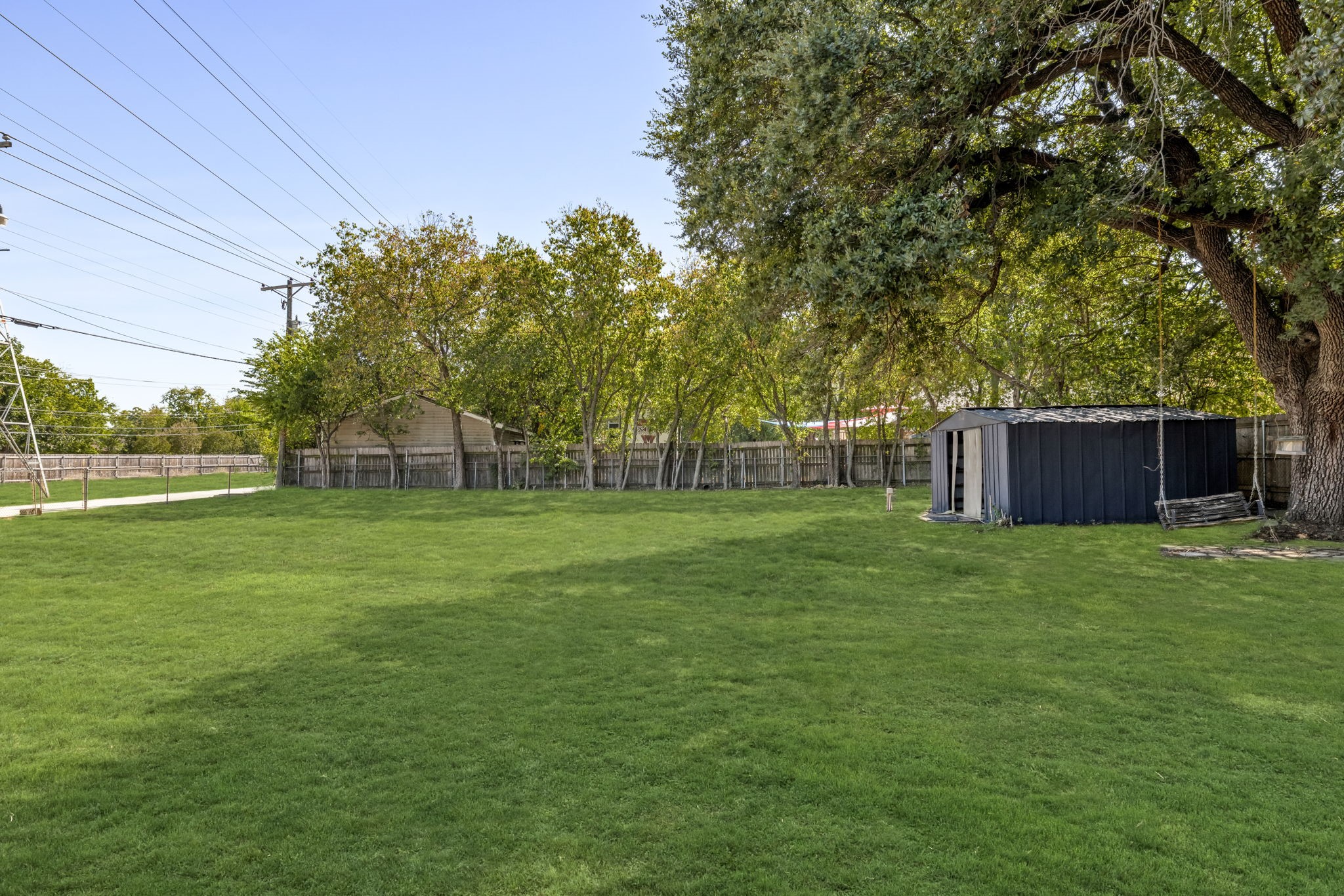 7292 Hardisty Street