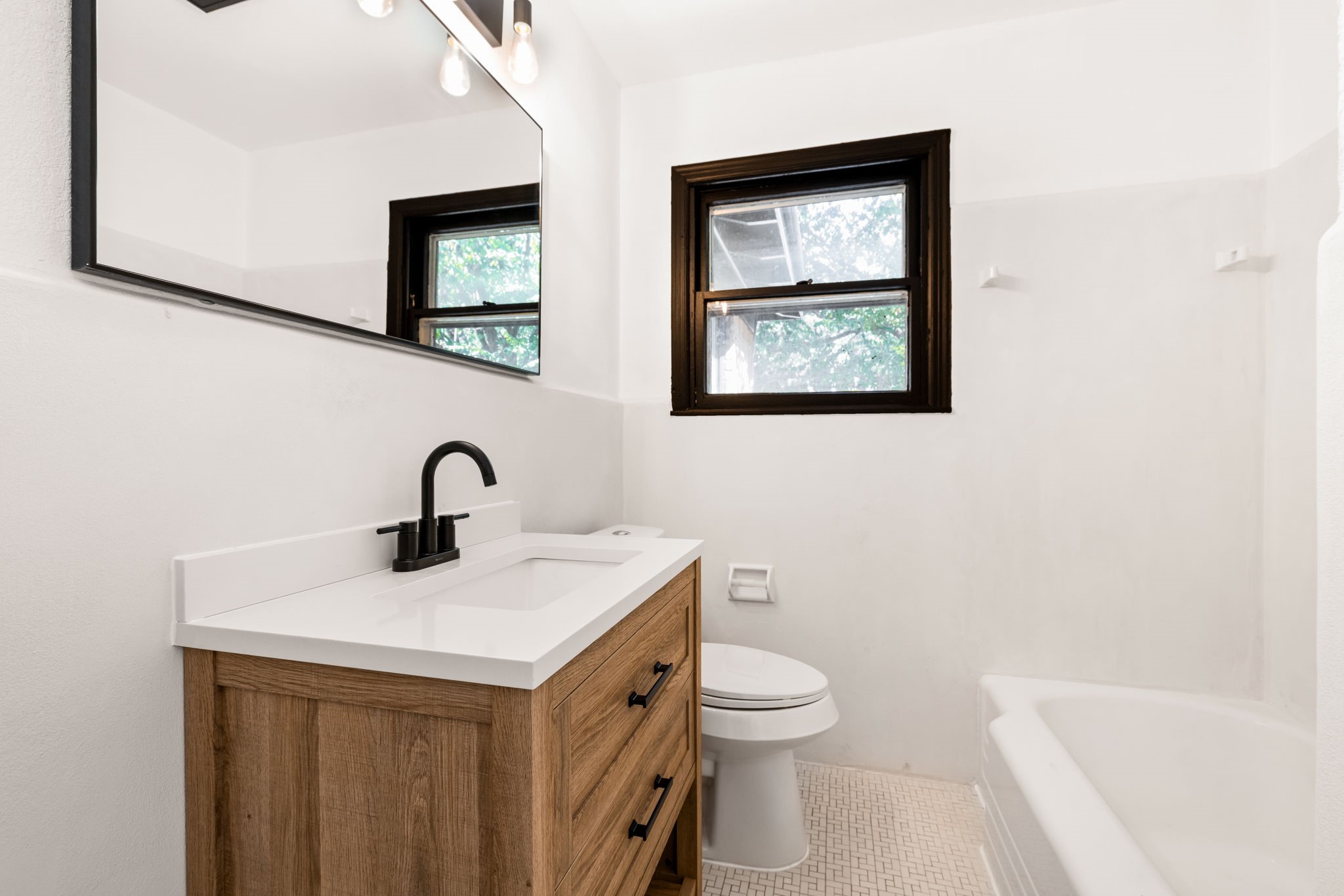 7292 Hardisty Street