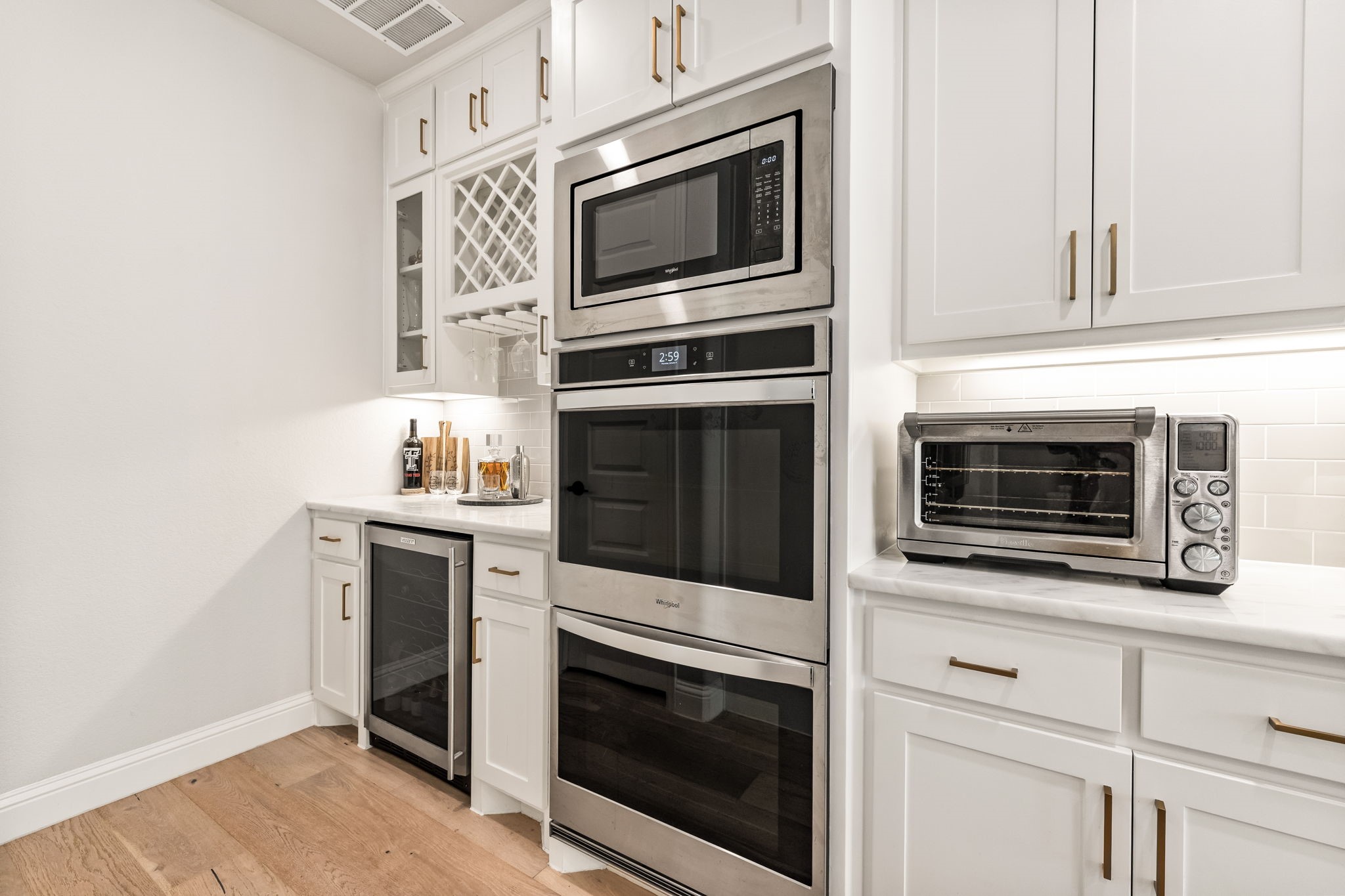 2330 Stillwater Lane