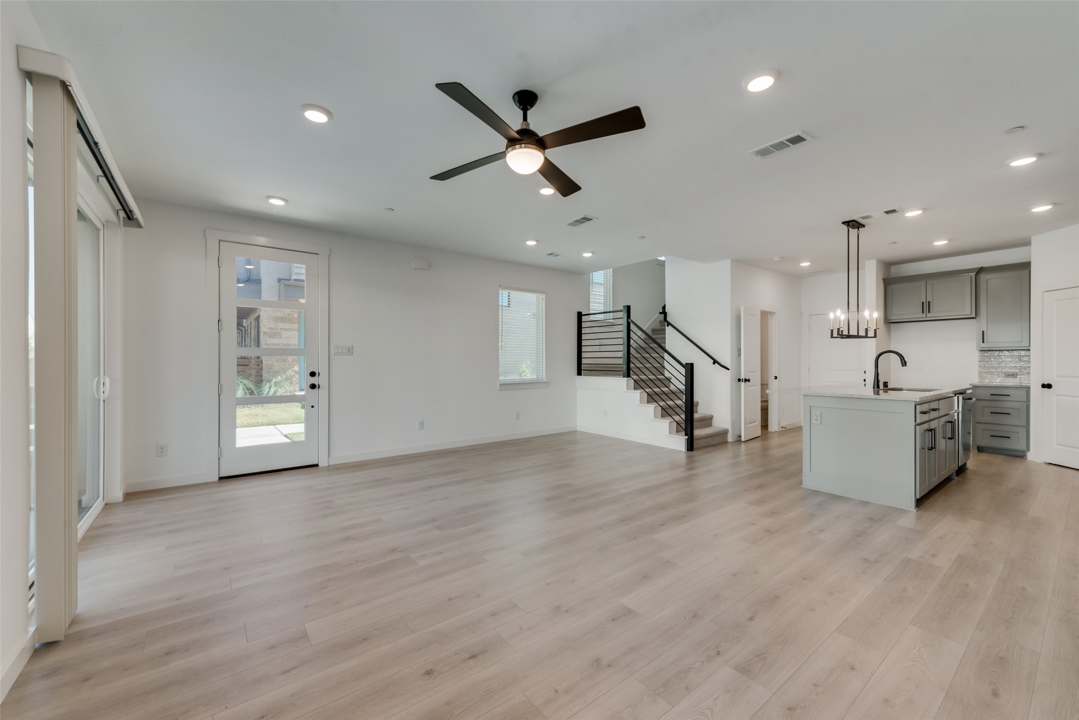 831 Cavitt Court